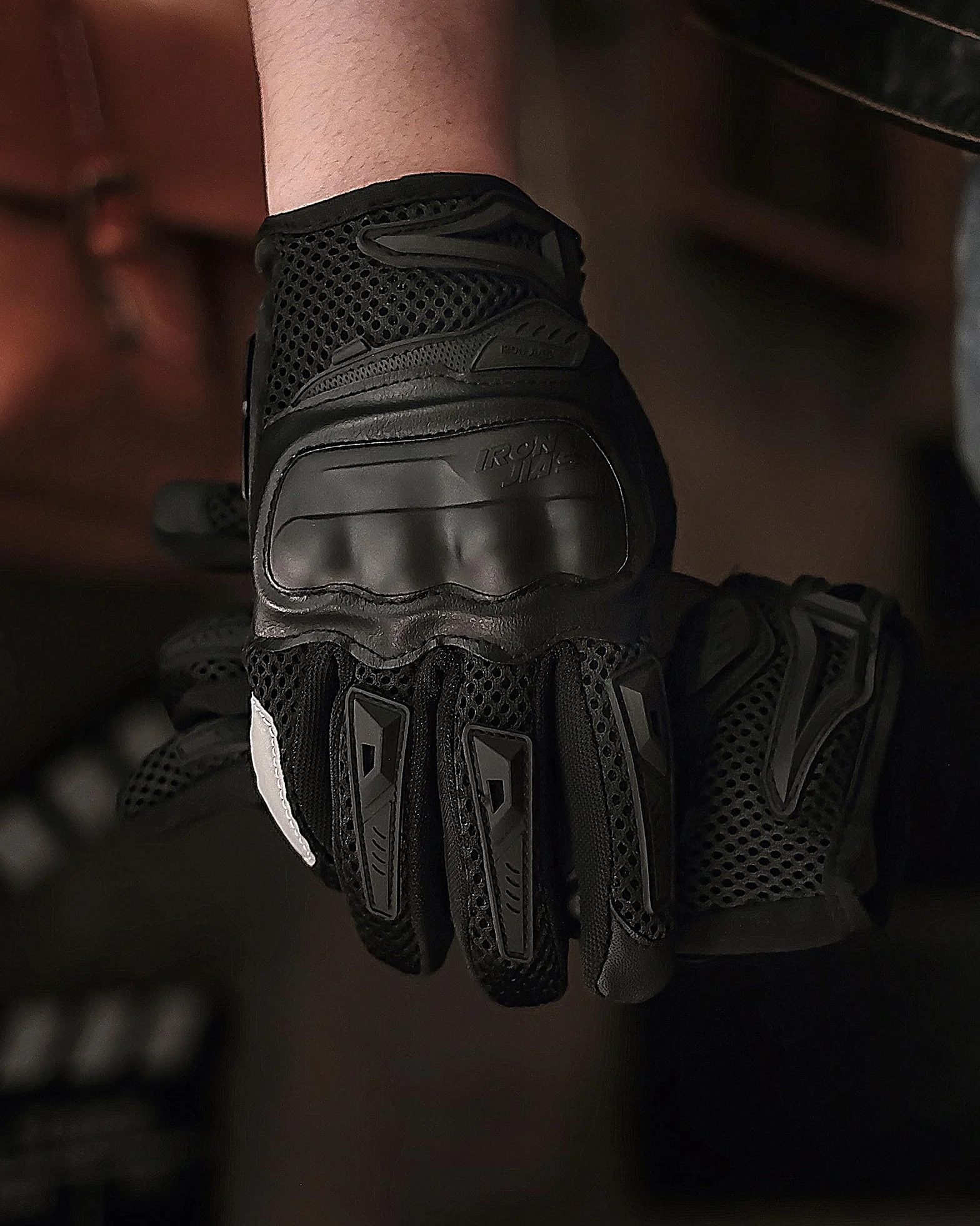 Guanti Moto Uomo Estivi Touch Screen Leggero Impermeabile Traspiranti Protezione Guscio Duro Resistente Usura Nero