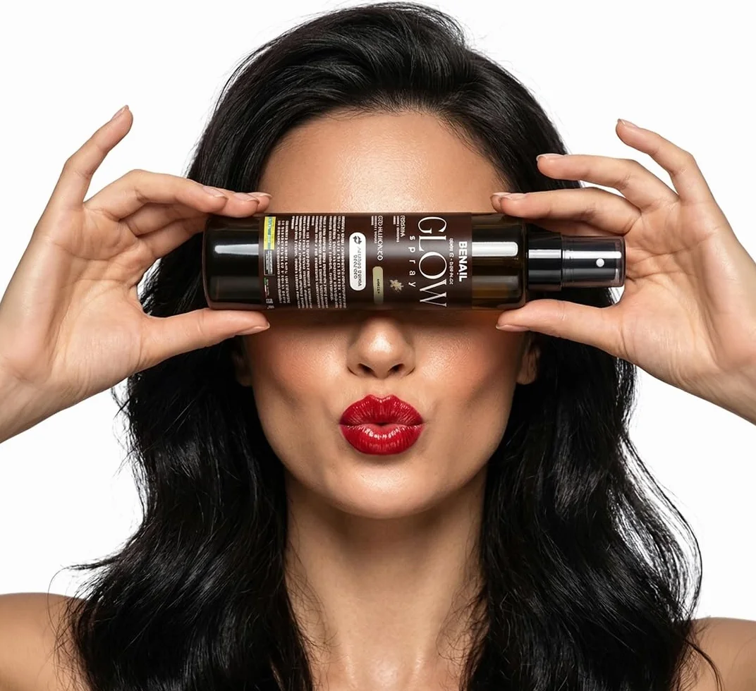 Benail | Glow Spray Idratante Mani e Unghie con Acido Ialuronico e Cheratina, crema mani antiage, Trattamento Cuticole Profumato, lentivo, idratante con Asciugatura Rapida, Made in Italy