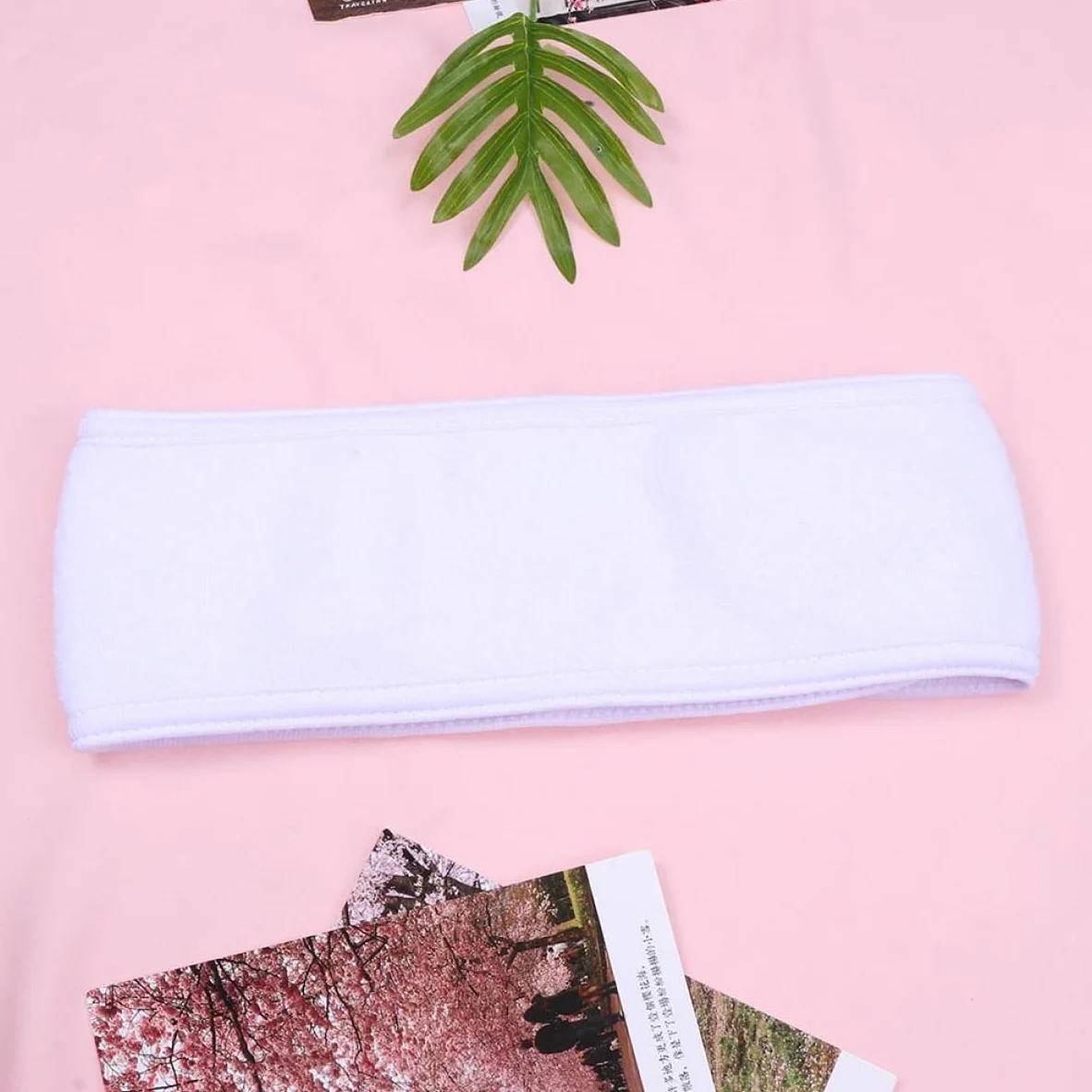 FRCOLOR 12pezzi Fasce Assorbenti Elastiche Per Donna Da Bianche Nere Con Chiusura Strappo Per Makeup Spa e Bagno Comode e Regolabili Per La Pulizia Del Viso e Attività Sportive
