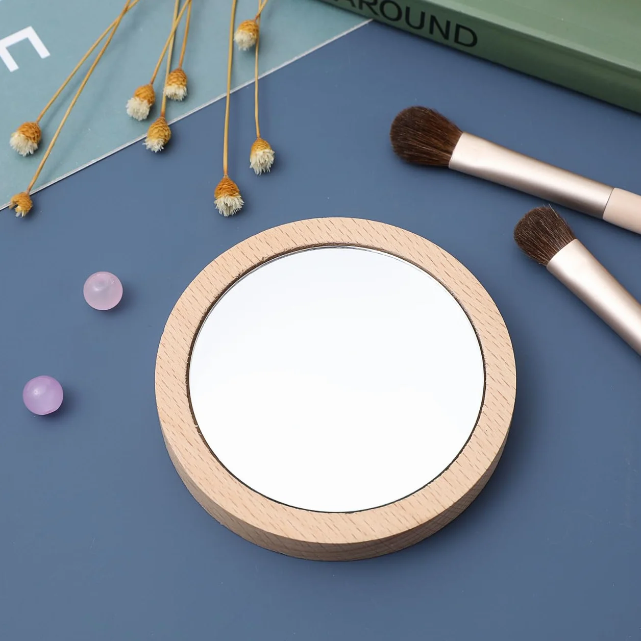 Confezione da 2 piccoli specchietti tascabili in legno, rotondi, compatti, portatili, per borsa da donna da 6 5 cm e 7 5 cm, ideale per bambini e bambini