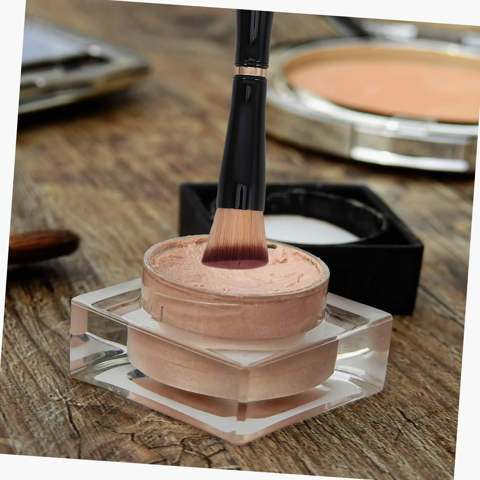 Didiseaon 5 Pz pennello da trucco Spazzola fondotinta pennello per fondotinta piccolo pennello per il trucco pennello per polvere sciolta pennello per cipria Lana di nylon di seta ondulata
