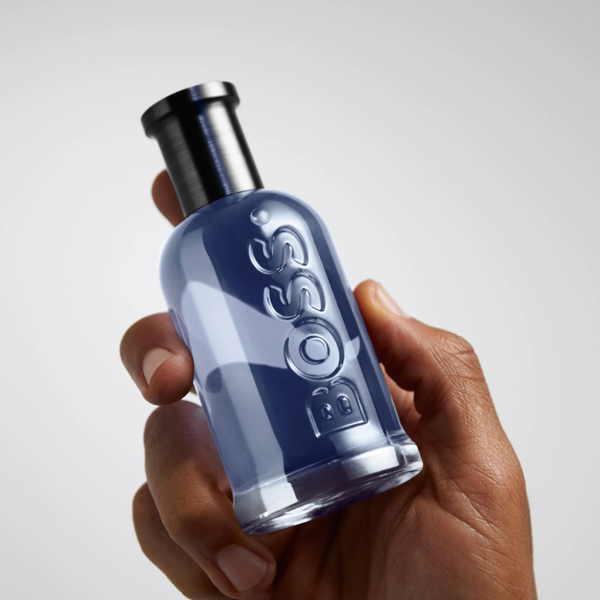 BOSS Bottled Infinite para hombres | Perfume de hombre, fresco, amaderado y con notas de pachulí | larga duración