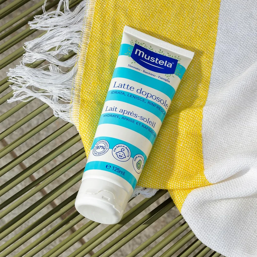 Mustela Latte Doposole 125ml Viso Corpo Burro di Karité Perseose Avocado Neonati Bambini Pelle Arrossata Freschezza