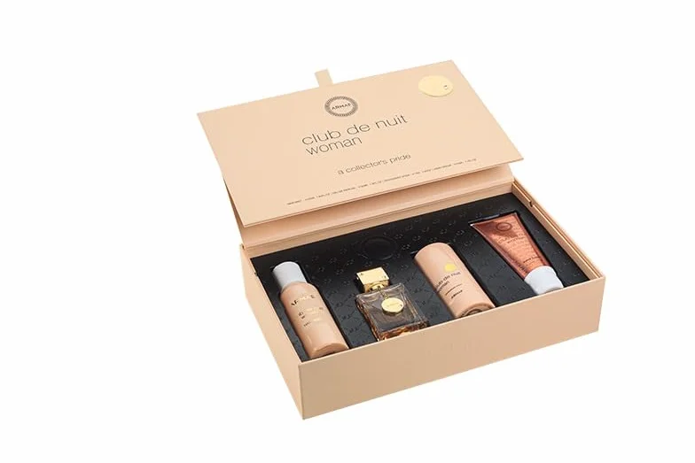 NUOVO ARMAF Club De Nuit Woman Set regalo quattro pezzi