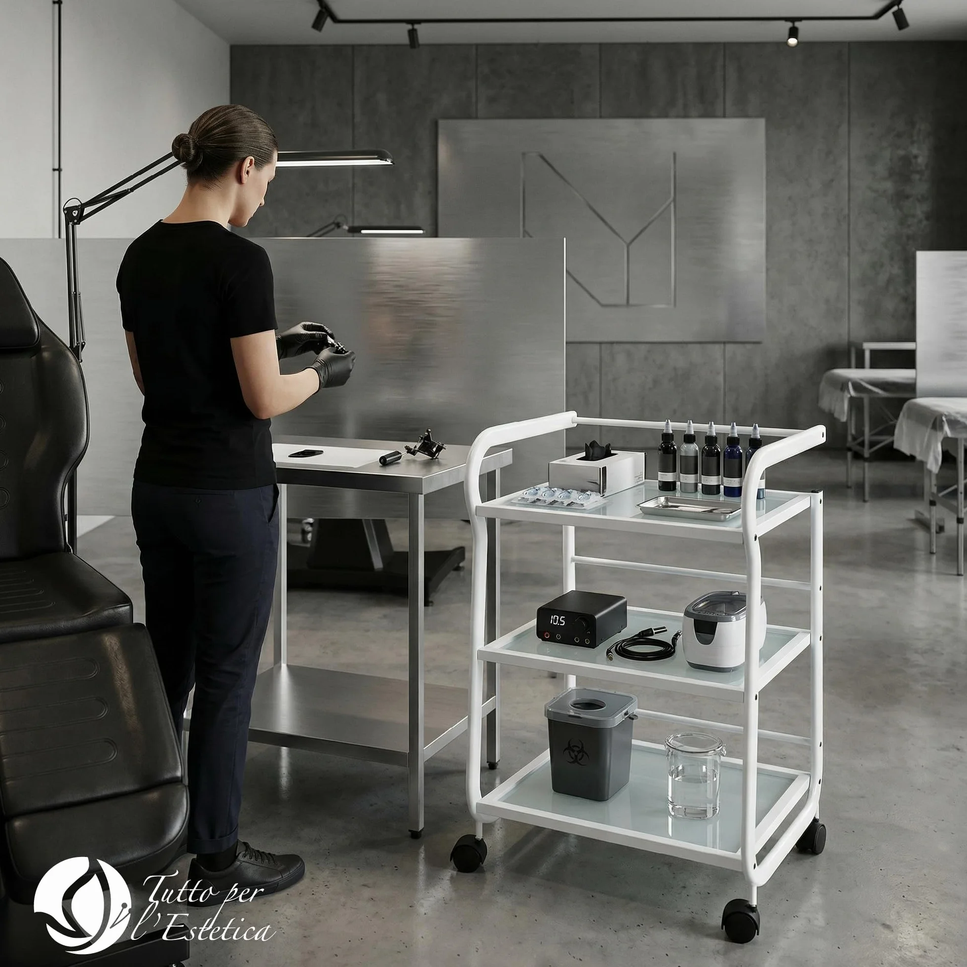 Carrello Estetista con Ruote - Mobiletto con Ruote, Leggero, Multiuso in Acciaio e 3 Ripiani in Vetro Traslucido - Carrello Portaoggetti per Estetica, Ceretta, Tattoo e Medico | Design Salvaspazio