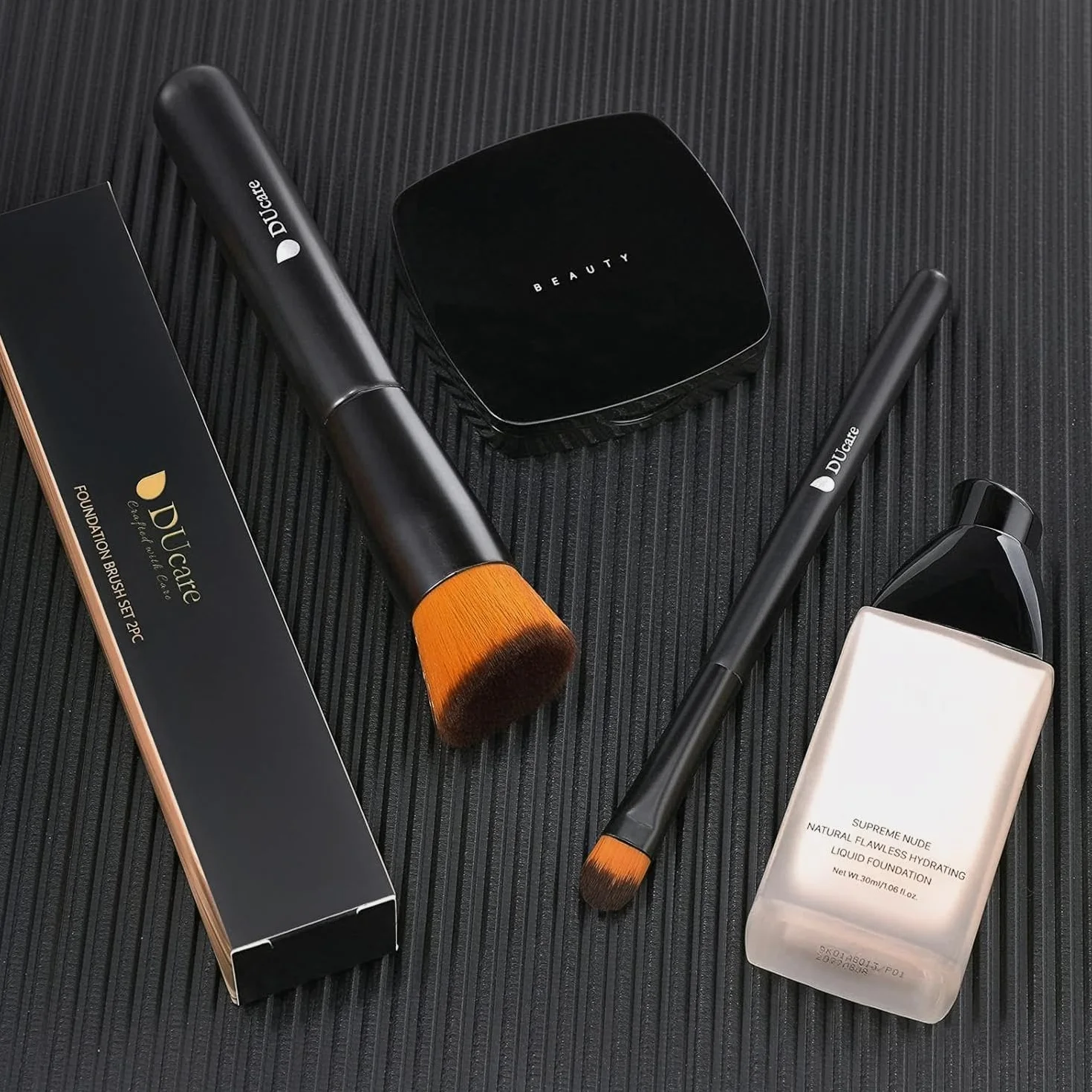 DUcare Pennello per fondotinta e pennello per correttore 2 pezzi -Pennello Fondotinta Liquido Trucco Cipria Pennello Kabuki professionale Perfetto Per Foundation, Polvere