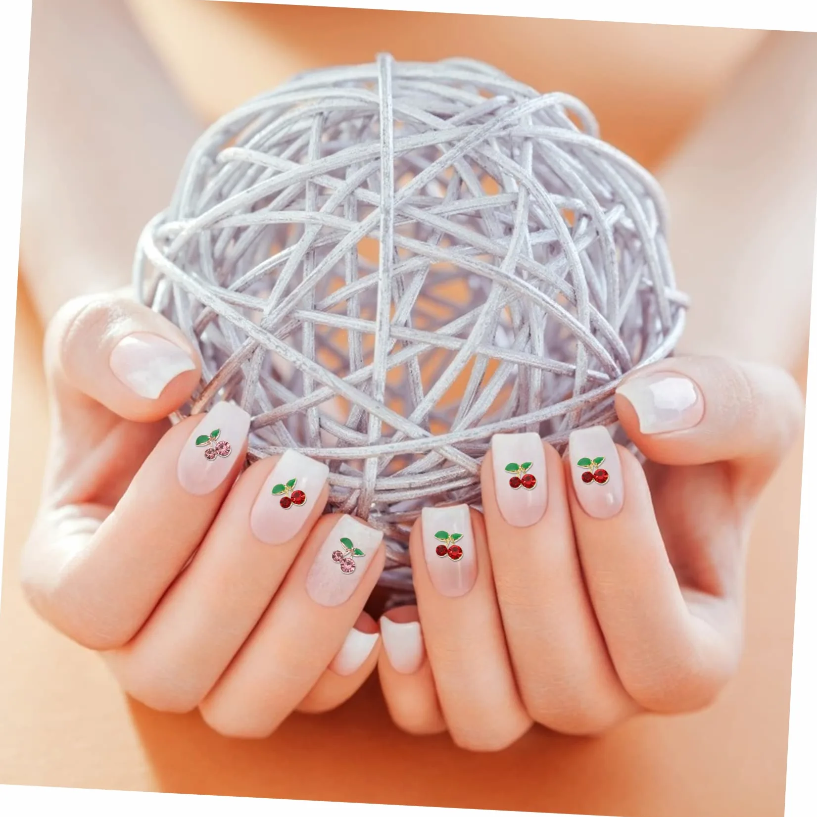 120 Pz Accessori Per Nail Art Con Strass Unghia Di Frutta Luccica Gioielli Per Unghie Strass Arancioni Borchie Per Unghie Lucide Ornamenti Glitterati Perno Lega Ciliegia 3d