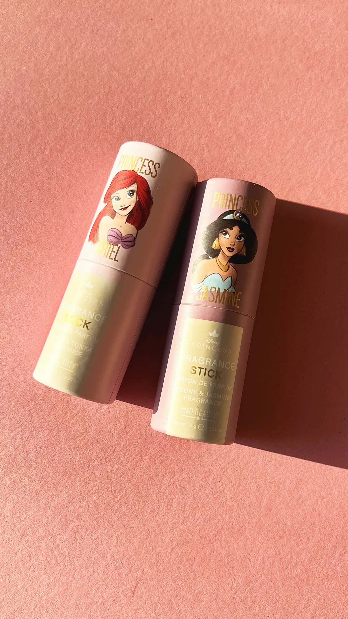 MAD BEAUTY Pure Princess Profumo Sticks Jasmine: Goditi l'aroma esotico e affascinante di Jasmine sotto forma di un pratico profumo in barra.
