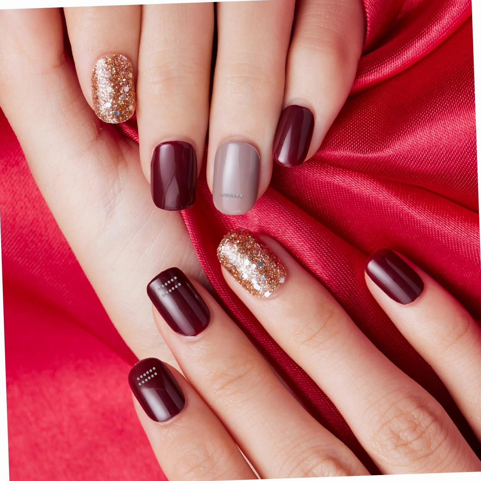 Healvian Perline Metalliche Per Nail Art Ciondoli Rotondi Per Decorazioni Unghie Accessori Per Unghie Fai Da Te Gioielli Per Nail Art e Artigianato