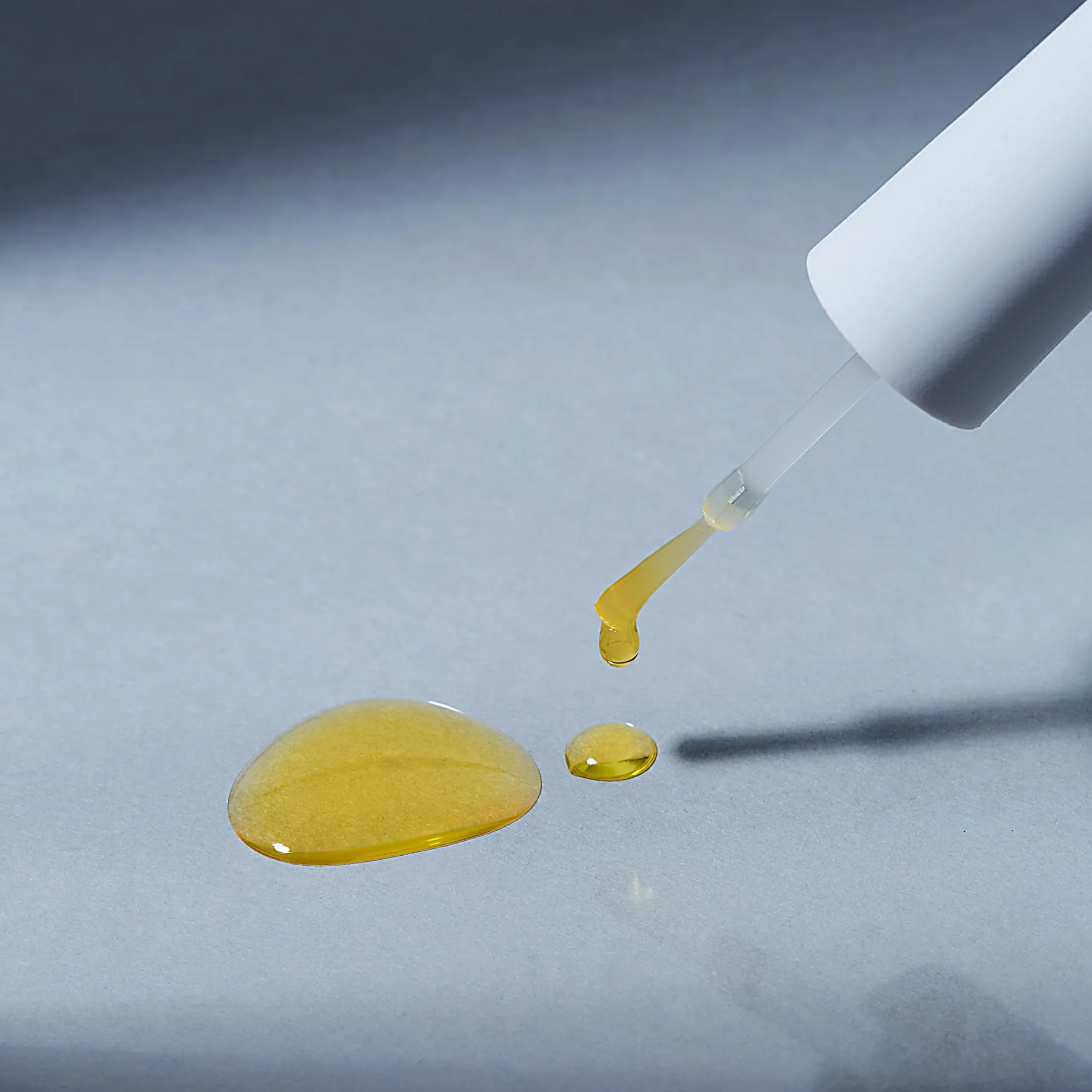 Mylee Siero per Unghie TLC, Trattamento per Riparare le Unghie, Promuovere una Crescita Più Forte, Lunga e Sana e Nutrire le Cuticole, Con Olio di Mandorle Dolci e Vitamine, Fresco Profumo di Anguria
