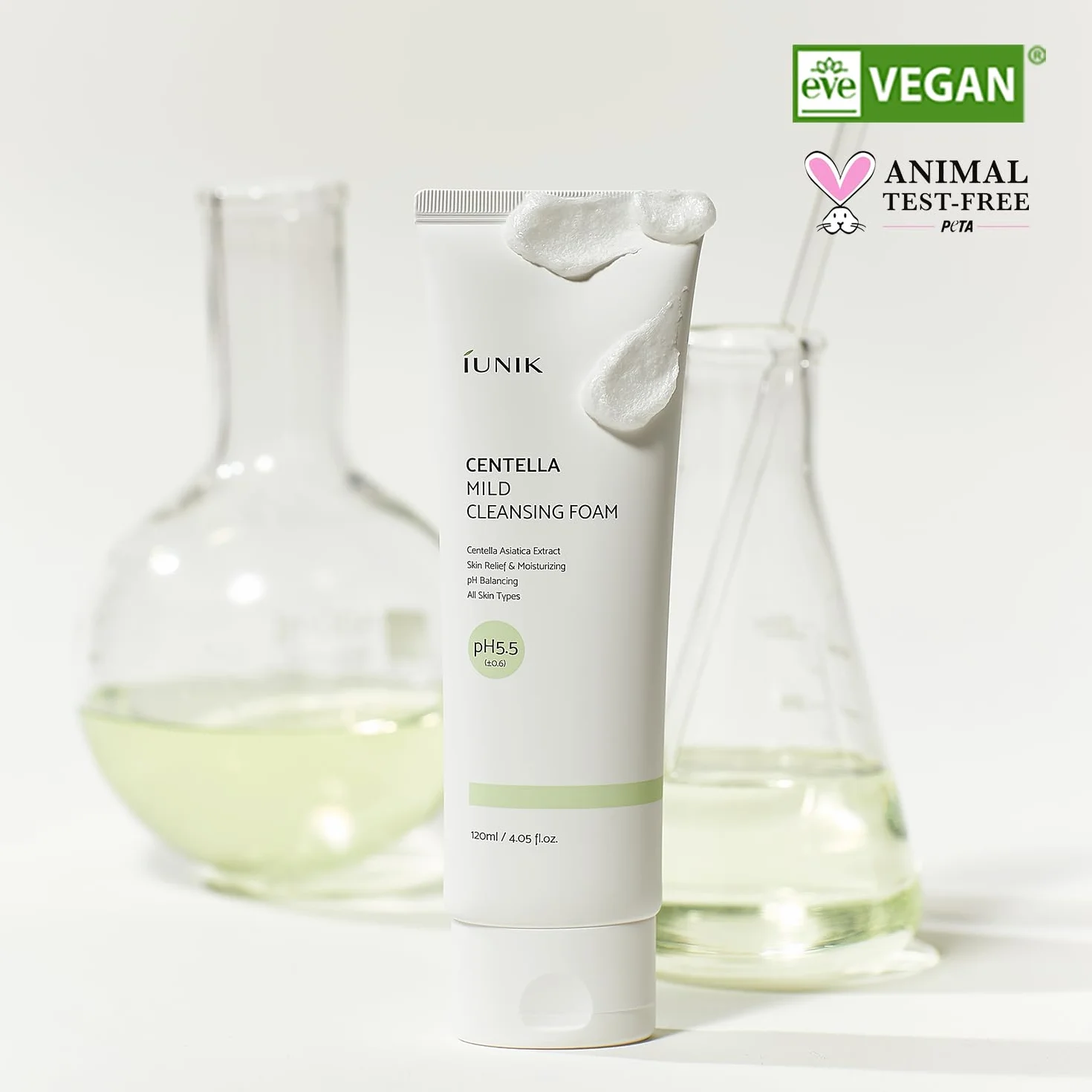 IUNIK Centella Mild Cleansing Foam (120 ml)