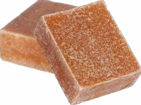 Set di 2 quadrati di muschio solido naturale ambra 30 g – Made in Marocco Artigianalmente, profumo di lunga durata 100% naturale, ipoallergenico, cura e profumo per pelle e biancheria