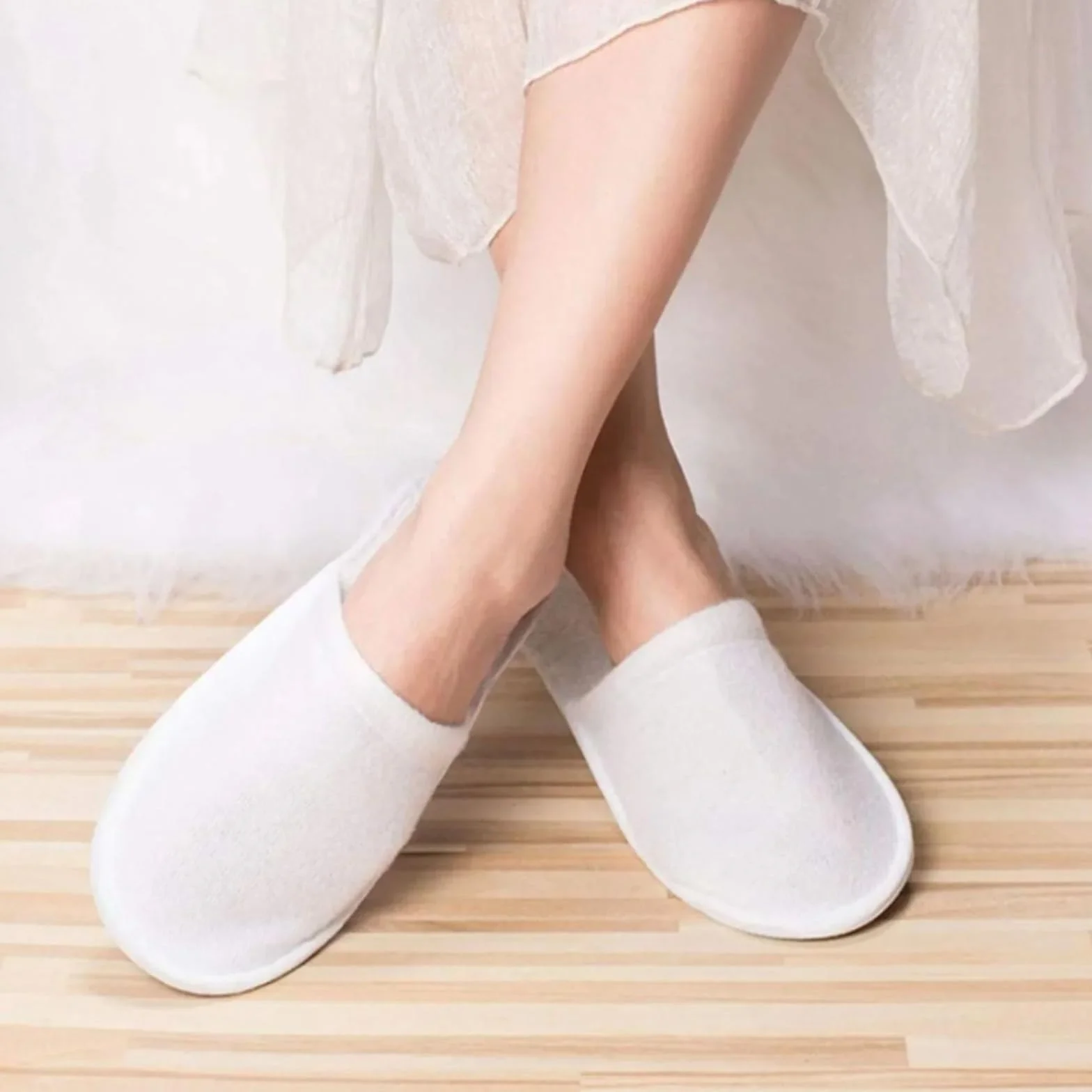 Bavooty Ciabatte Ospiti,Ciabatte da Viaggio,Pantofole Chiuse,Pantofole Ospiti,Monouso,Antiscivolo,Misura Universale,4 Paia