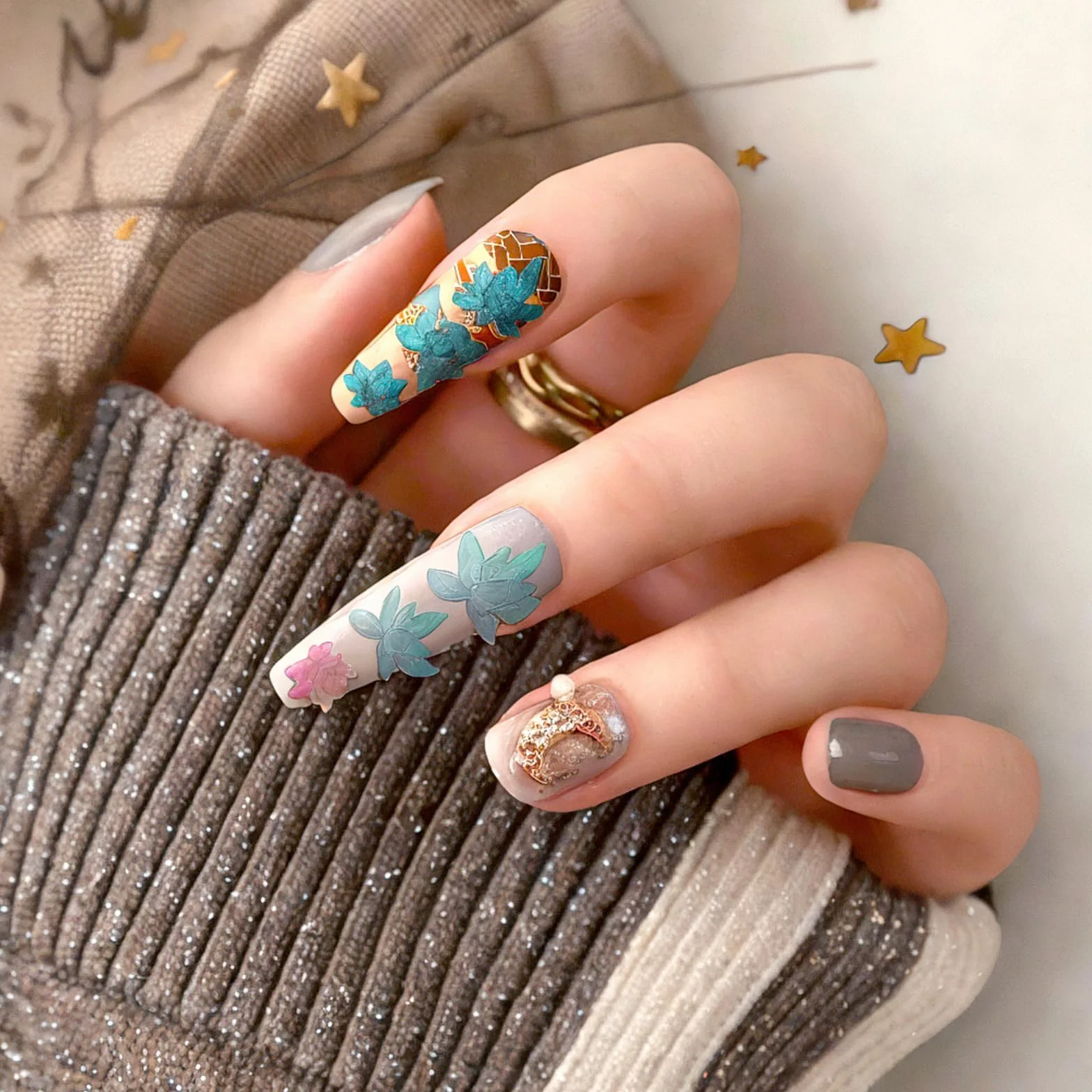 Stampi in Silicone Fiori 3D per Nail Art – Stampo Floreale per Resina Epoxy, Fiore di Loto, Decorazioni Unghie in Gel 3D incisione, Stencil per Unghie in Silicone, Accessori per Manicure e Fai-da-te