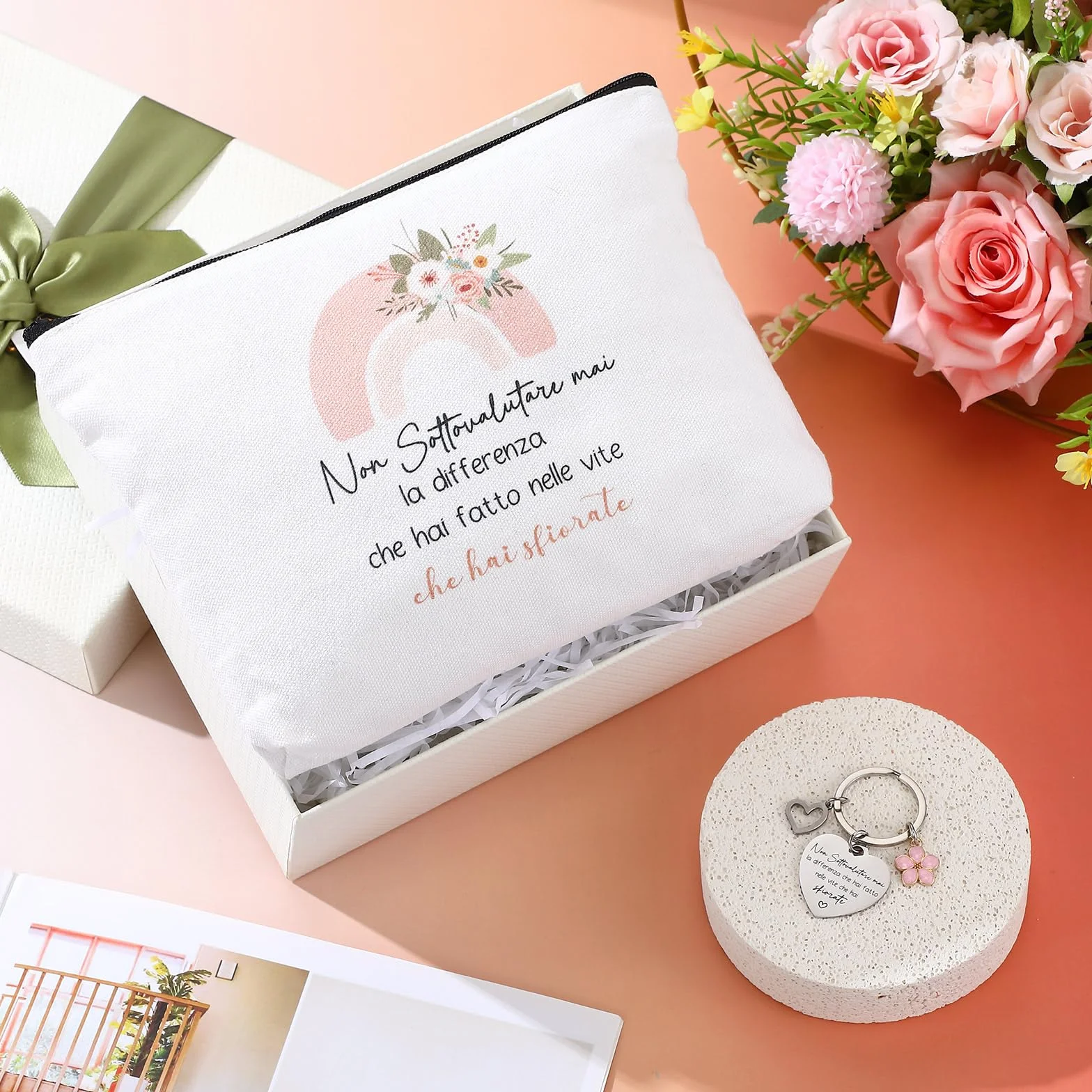 Xuniea Regalo per Maestra Fine Anno, Trousse da Trucco Arcobaleno con Portachiavi Motivazionale, Idee per Insegnante, Collega o Amica, Regalo Laurea, Compleanno, Dimissioni Giorno degli Insegnanti