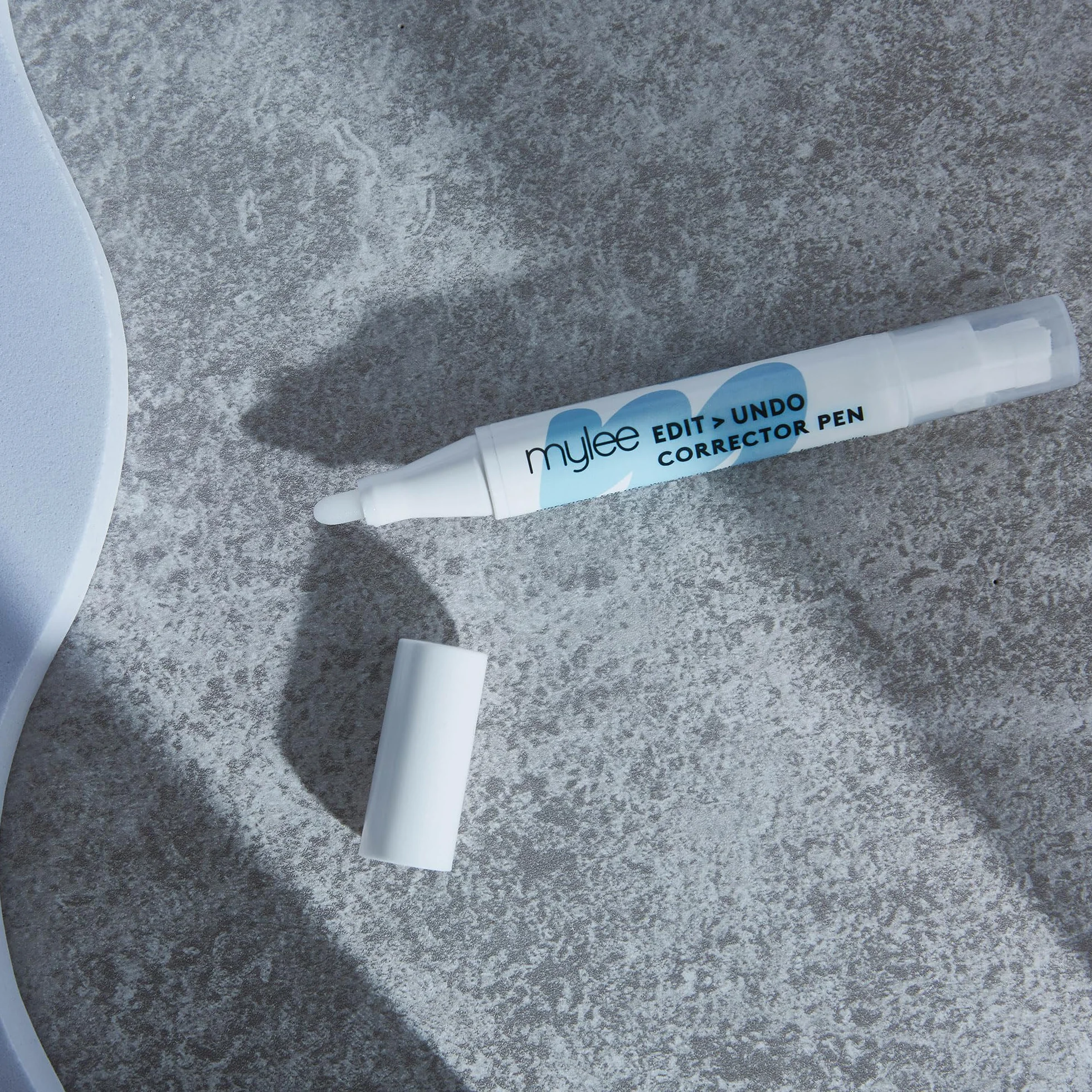 Mylee Edit Undo Penna Correggi Smalto Ricaricabile: Manicure Impeccabile e Facile - Solvente Gel Senza Acetone con Punte di Ricambio e Risultati Puliti