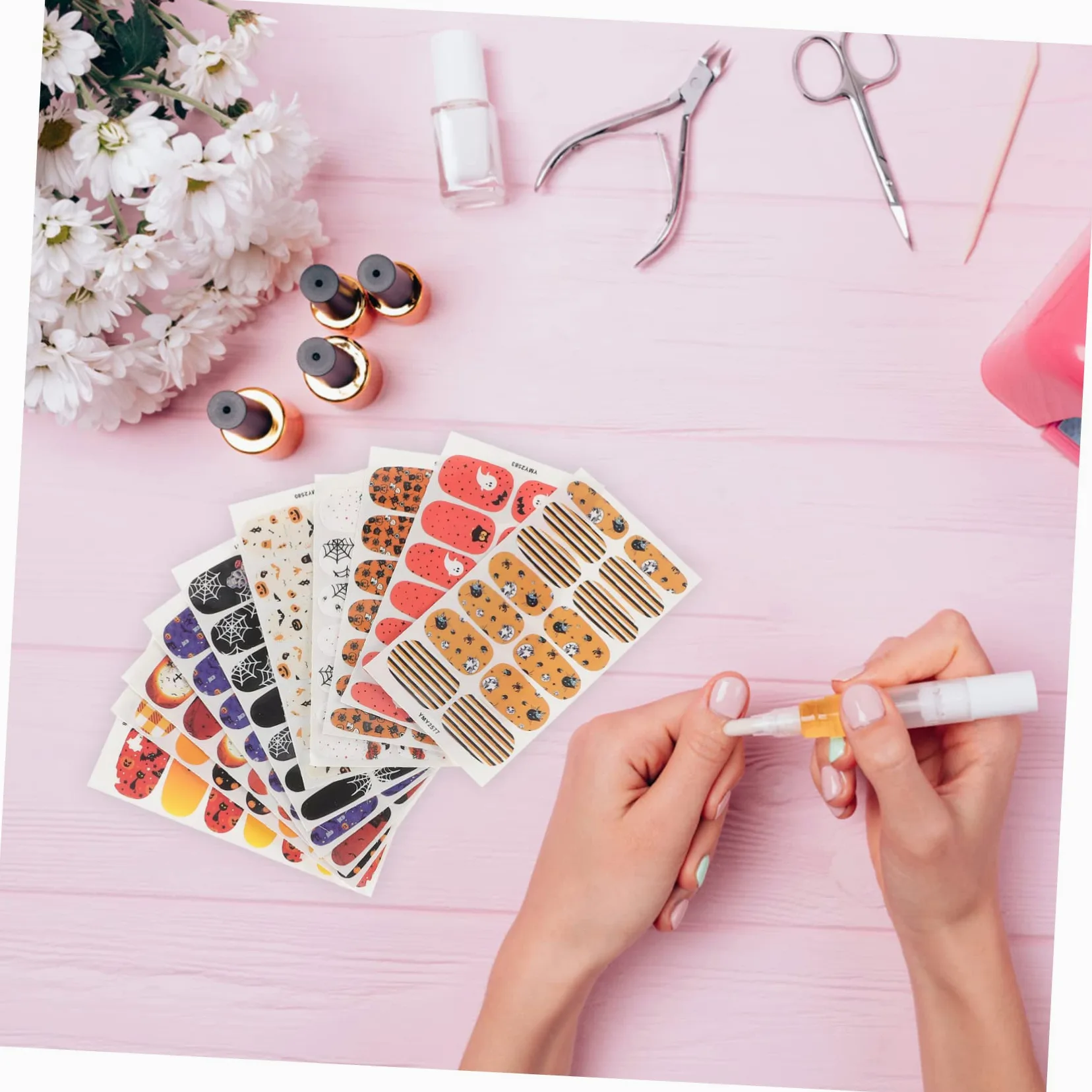 Ipetboom 50fogli Adesivi Per Unghie Halloween Stickers e Decorazioni Autoadesive Per Nail Art Facili Applicare Per Halloween e Manicure Festive