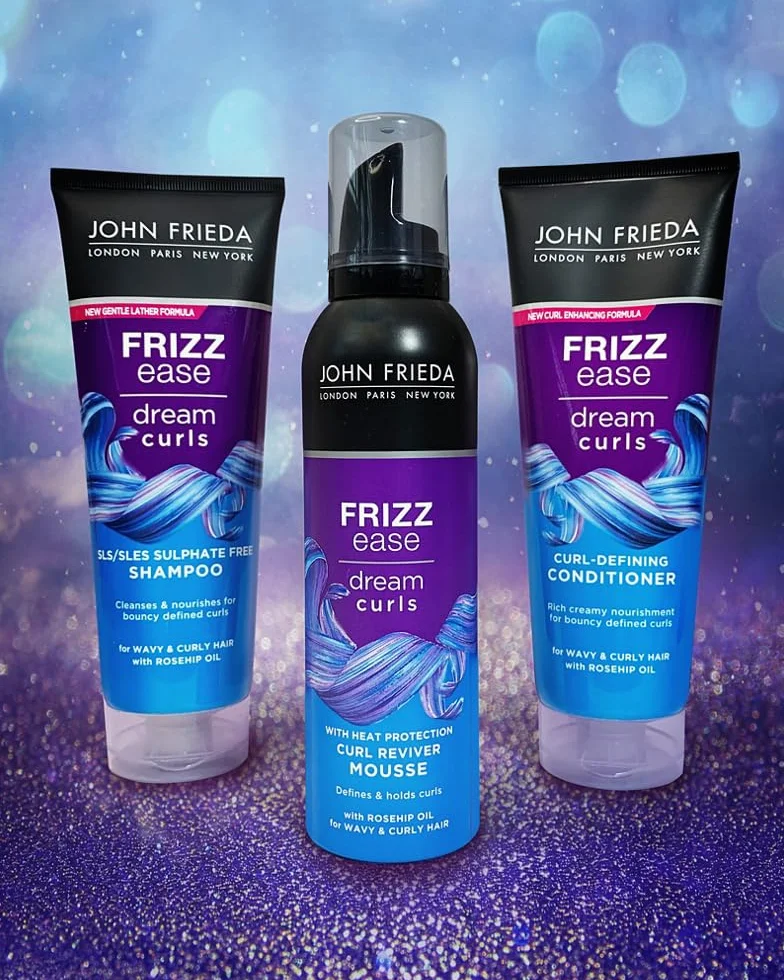 JOHN FRIEDA Frizz-Ease Espuma Rizos Revitalizados 200 Ml per chi cerca qualità e praticità, per uso pratico e risultati affidabili, 200 ml