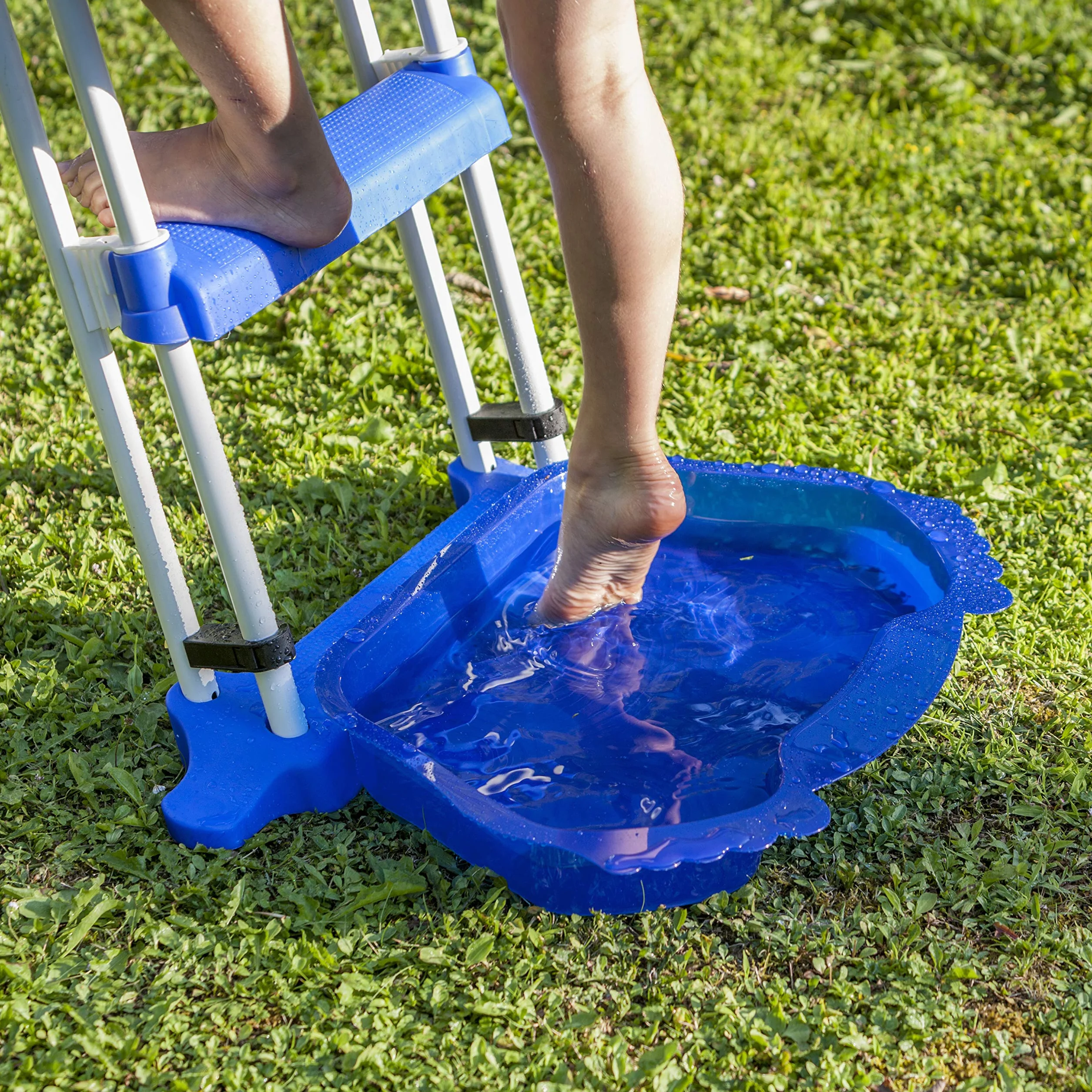 Gre LP01 - Lavapiedi per piscine in plastica blu.