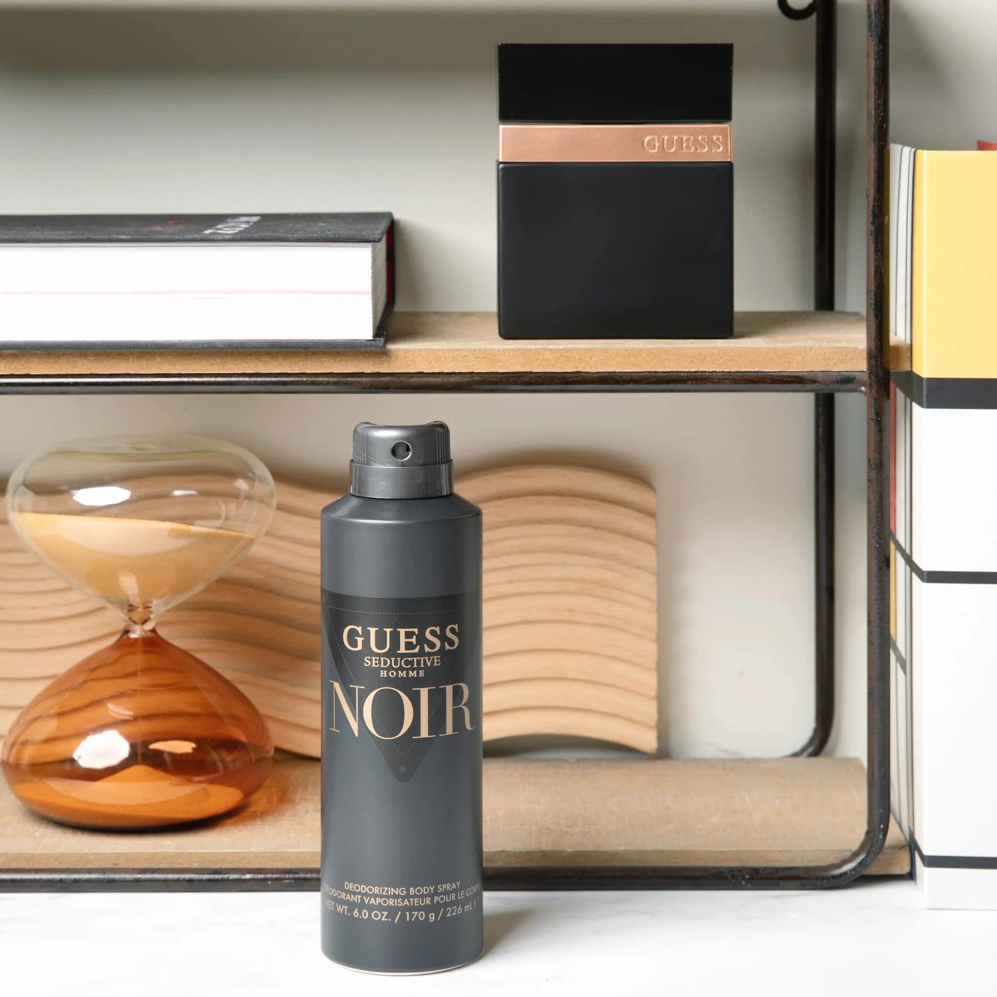 GUESS Seductive Noir, Eau de Toilette, Profumo Uomo, Fougère Orientale Speziato, Fragranza Sensuale Persistente, 30ml