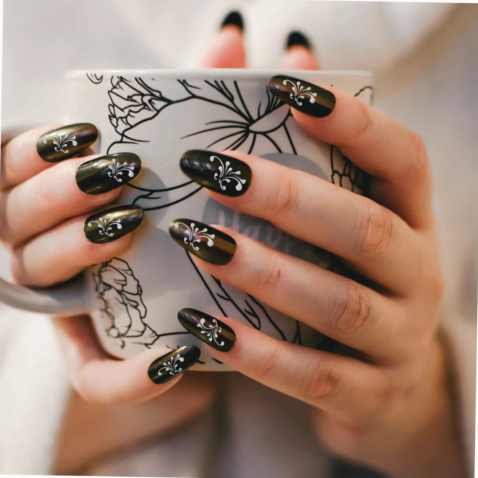 2 Set Adesivi Per Unghie Con Design Embossed Decorazioni Per Nail Art Autoadesive Adesivi Impermeabili E Facili Applicare Per Manicure E Feste 8 Fogli*2