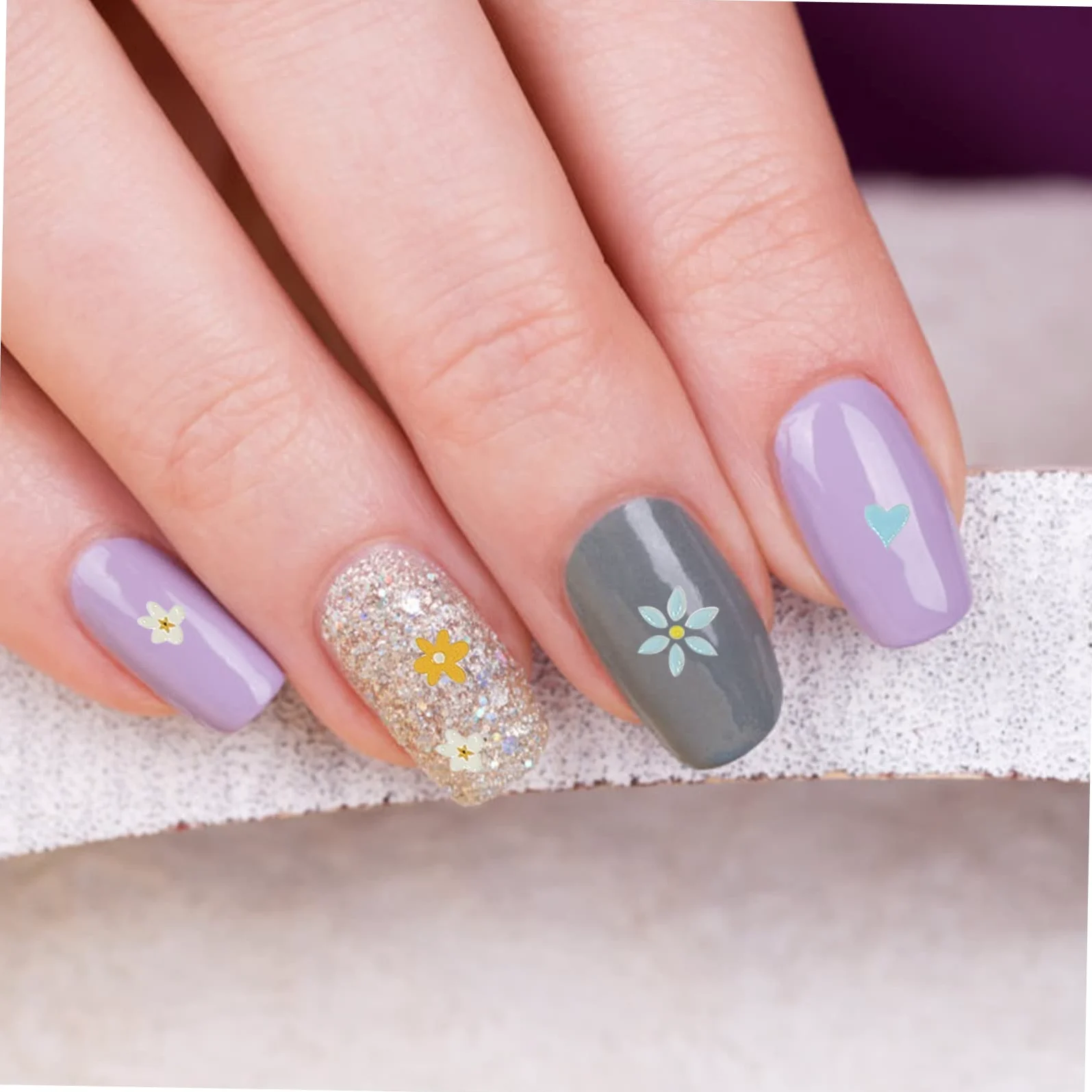 4 Set Adesivi Per Unghie Embossed Decorazioni Nail Art Facili Applicare Per Feste E Speciali Rimovibili E Resistenti Adatti Per Domestico E Salone 3 Pezzi*4