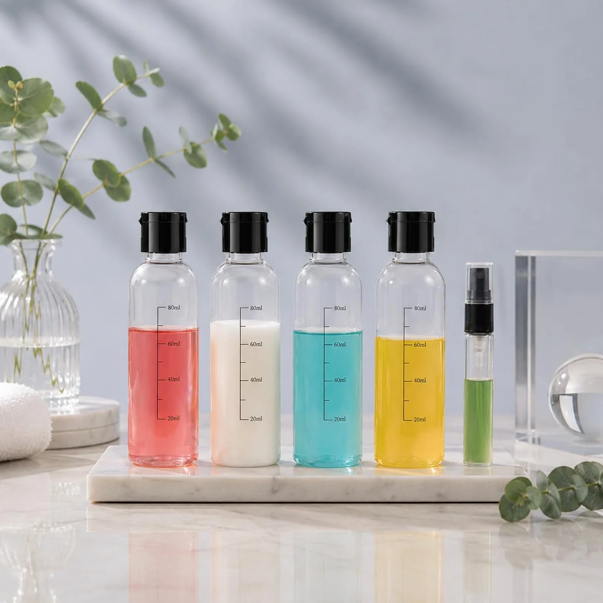 bottiglie da viaggio da 100 ml di plastica vuote,5 PCS flaconi da viaggio vuoti trasparenti per aereo ,Kit Contenitori Viaggio Liquidi in plastica, flacone trasparente per shampo lozione tonico viso