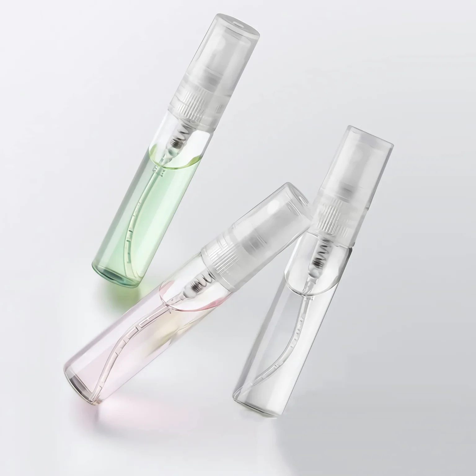 100 Pezzi 2ml Vuoto Flacone Spray Vetro Trasparente, Mini Spray Tascabile, Piccolo Flacone Spray per Nebbia Riutilizzabile Portatile, Bottiglia di Profumo, Cosmetica, Viaggio con Imbuti