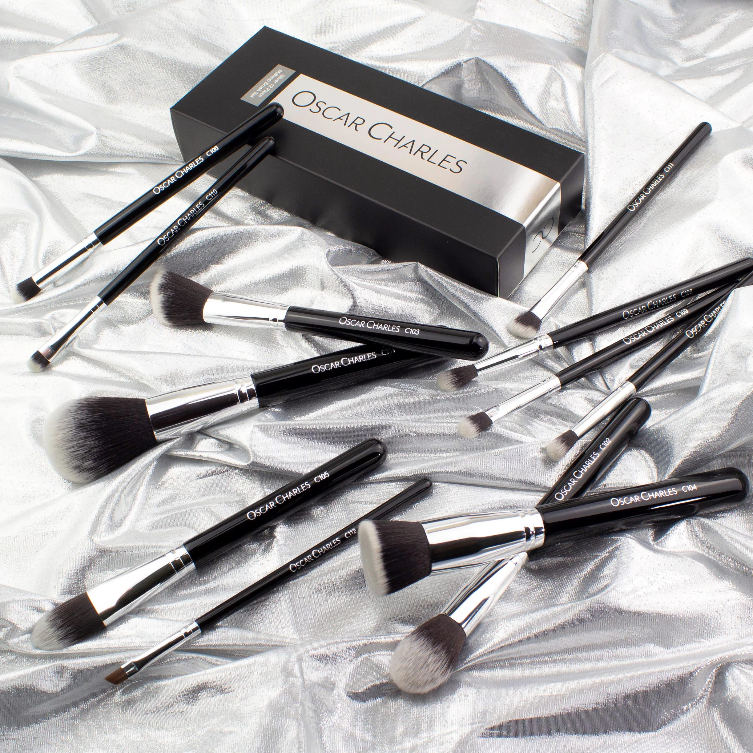 Set Pennelli Make up Oscar Charles, set di pennelli per trucco professionale da 12 pezzi, sei pennelli per trucco per il viso e set di sei pennelli per trucco per gli occhi (argento)