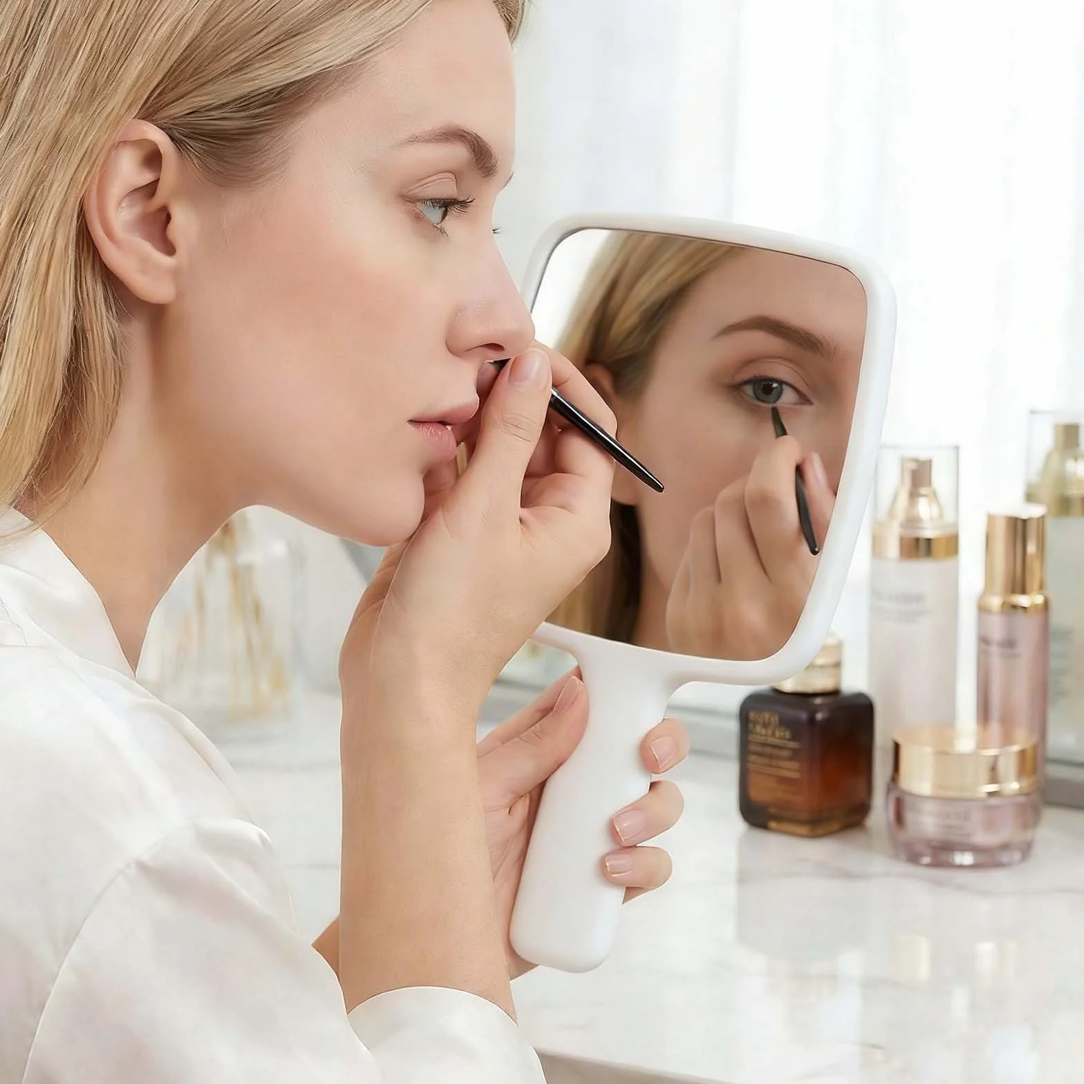 Specchio a Mano con Manico Professionale Specchio Portatile da Barbiere con Maniglia Ergonomica Bianco