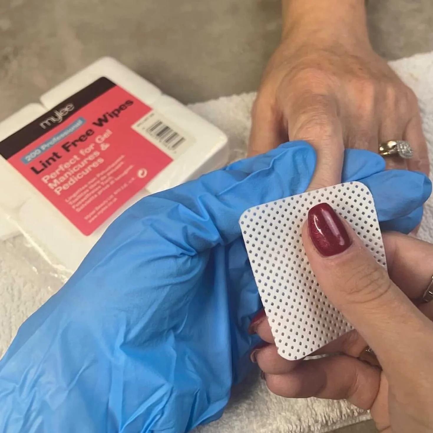 Mylee Salviette per unghie prive di lanugine, 200 pezzi, cuscinetti morbidi per la rimozione di manicure e pedicure, salviette assorbenti, ideali per uso professionale e domestico