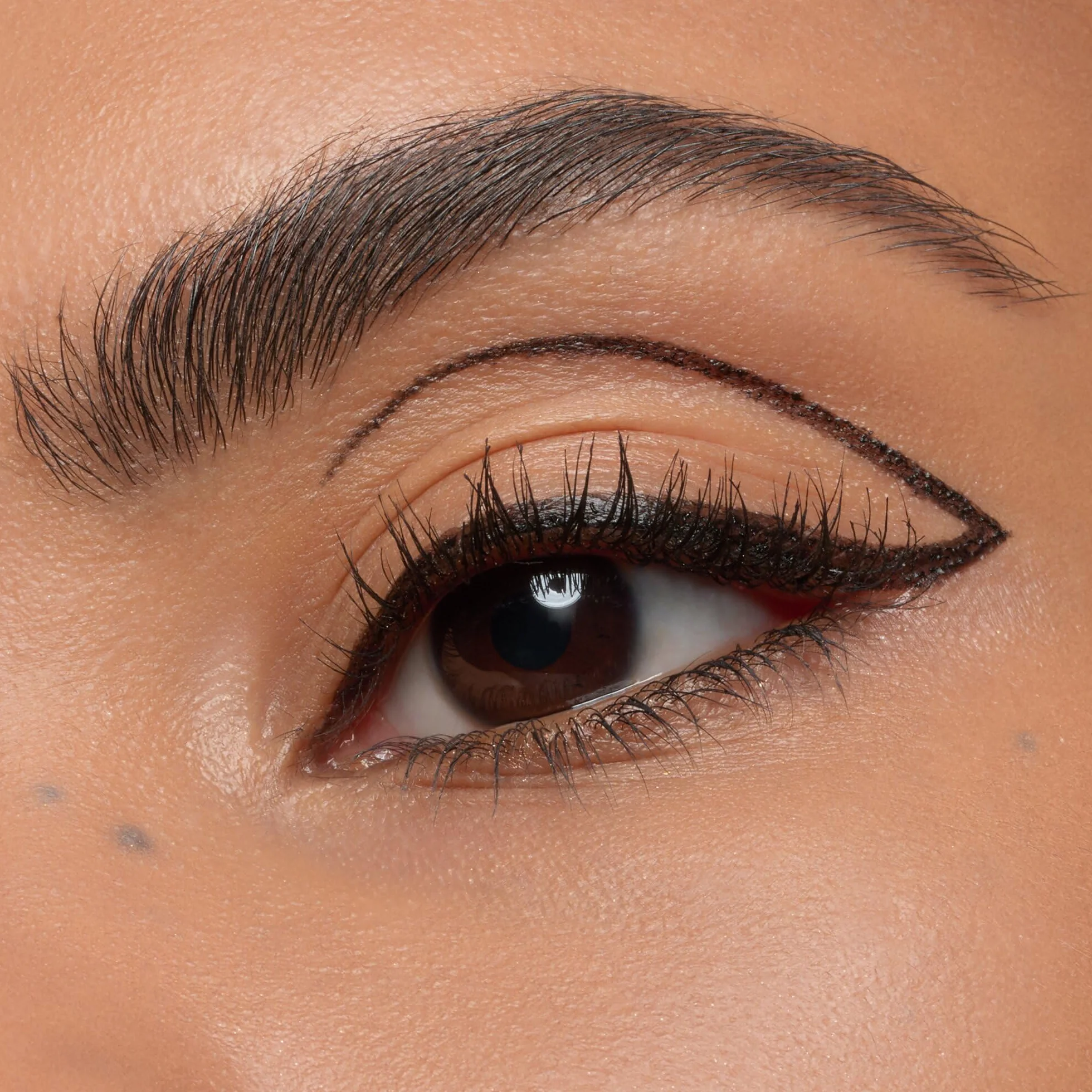 essence eyeliner penna lunga durata definizione colore intenso 1.1ml