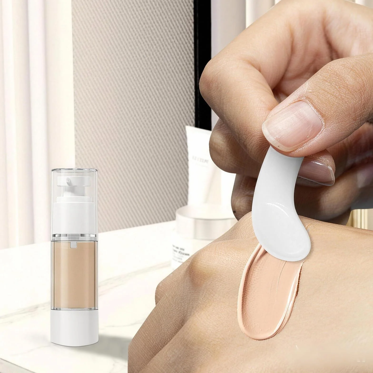 6Pcs Airless Contenitore Crema Pump,Flaconi a Pompa Airless, flaconi da viaggio sottovuoto da 15 ml/30 ml/50 ml, con adesivo, spatola e piccolo imbuto