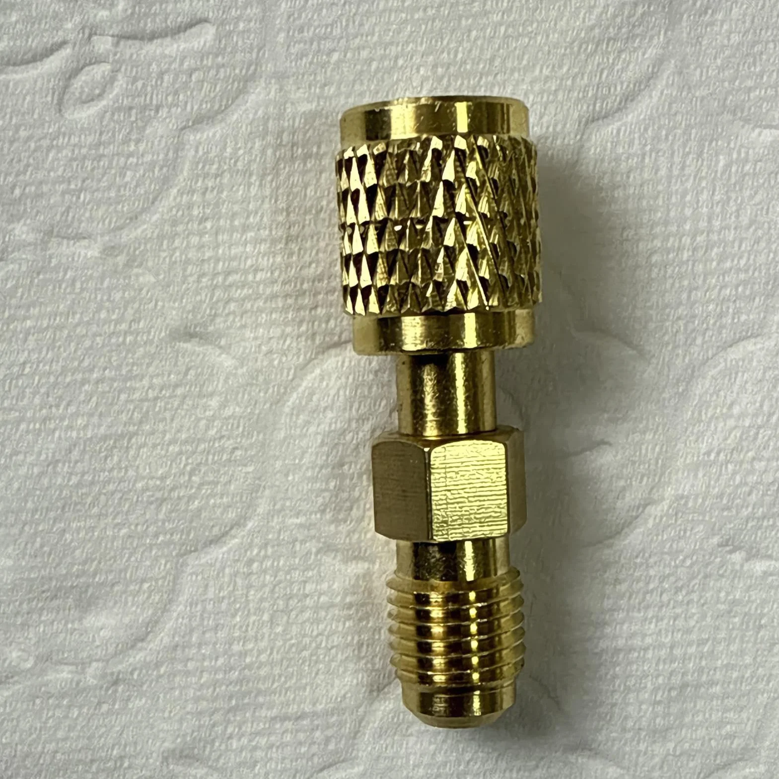 Adattatore Filettato per Bombole di Refrigerante 6mm per Sistemi di Refrigerazione AC