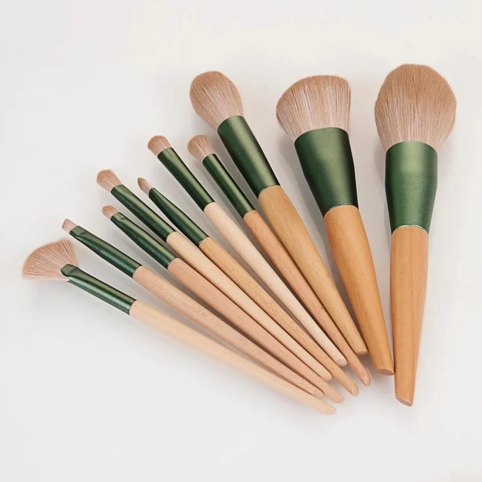 Set di pennelli Set di pennelli cosmetici Qingluo Green Cloud - Opzioni multi-specifiche da 10 e 14 pezzi, strumenti for trucco professionale(Color2 with bag)
