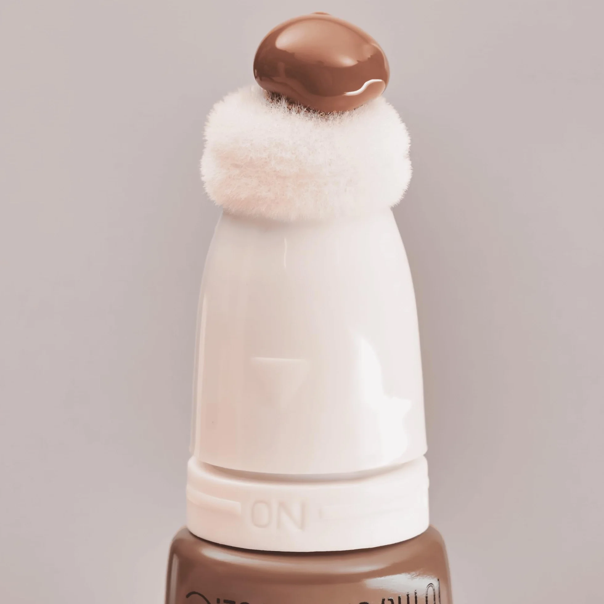 essence BABY GOT BRONZE bronzer liquido, lunga durata, definizione, semplice da struccare, naturale (10ml)