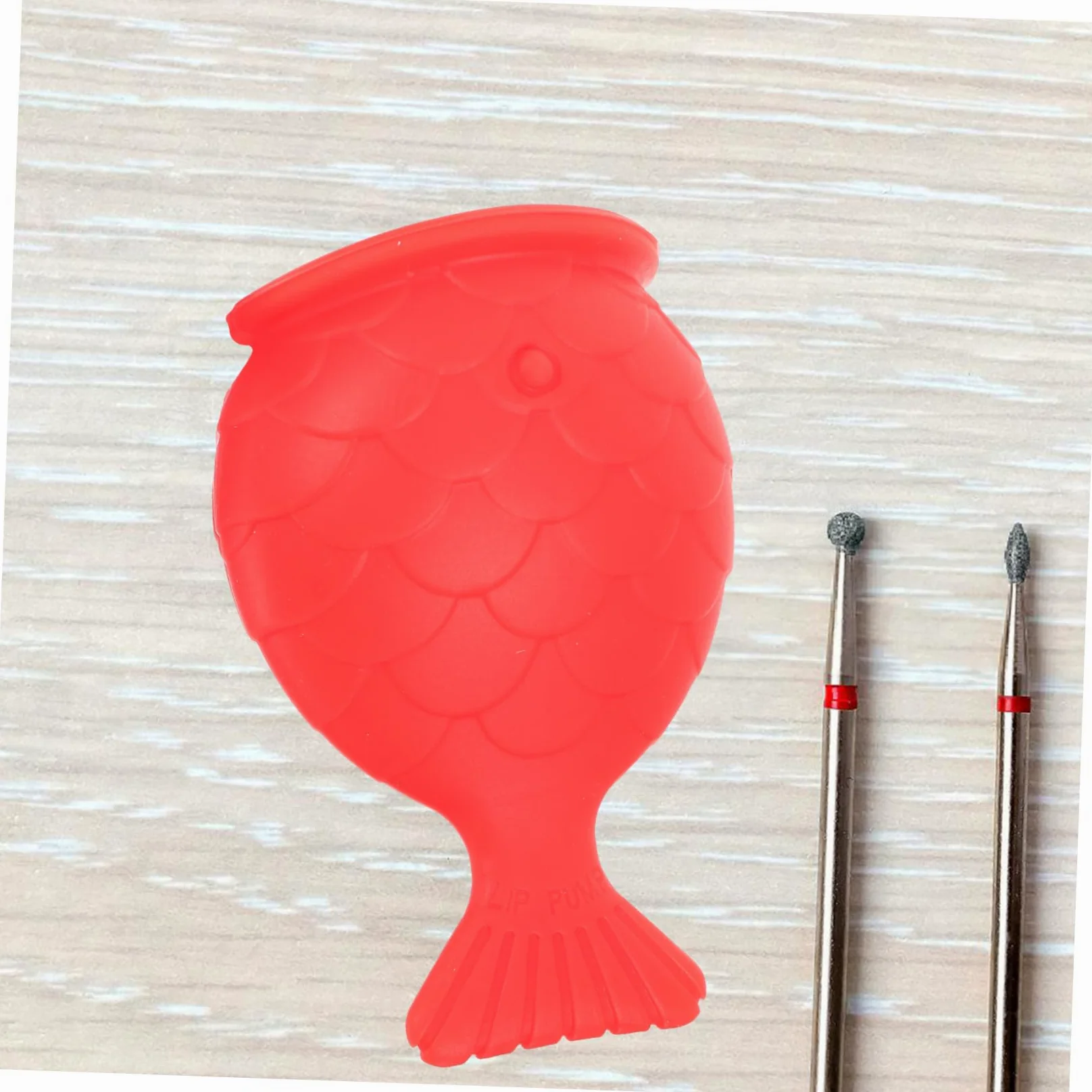 FRCOLOR Dispositivo Volumizzante Per Labbra in Silicone 4 Pezzi Idratante Lucidalabbra A Forma Di Pesce Facile Da Usare Strumento Di Bellezza Per Donne