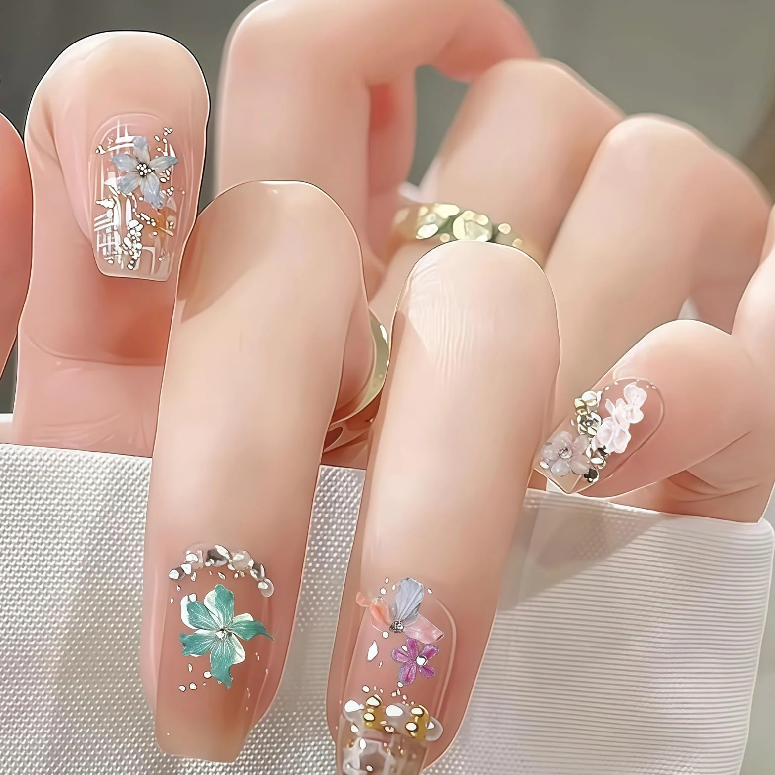 Forme per Unghie 3D Fiori in Silicone Strumenti per Unghie Fiori Primavera Gel Nail Art Charms in Resina per Decorazioni Unghie Accessori per Design Unghie