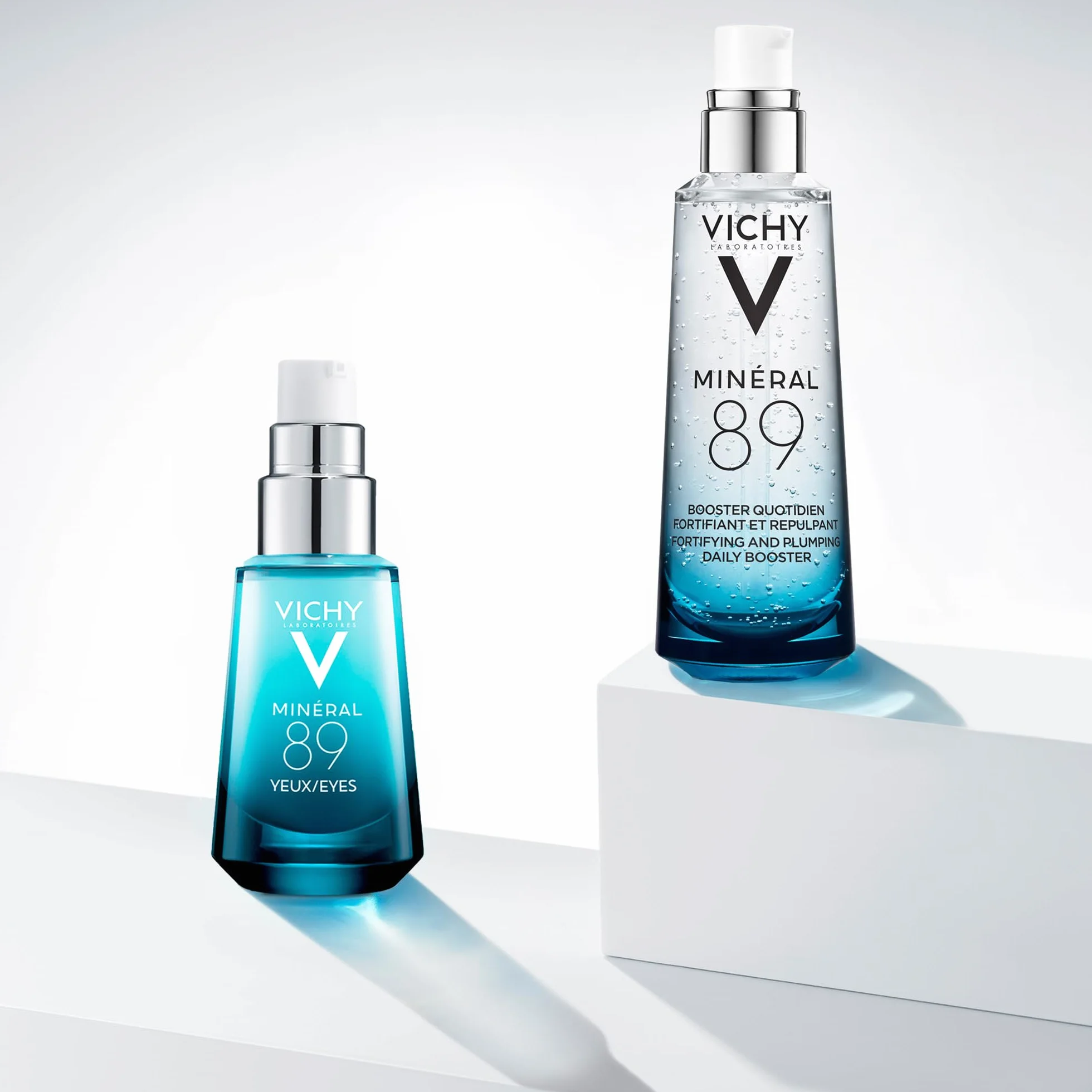 Vichy Minéral 89, Gel Occhi Fortificante, Per Tutti i Tipi di Pelle, 8H di Idratazione, Riduce Borse, Occhiaie e Linee Sottili, Con Caffeina, Acido Ialuronico e Acqua Vulcanica, 15 ml