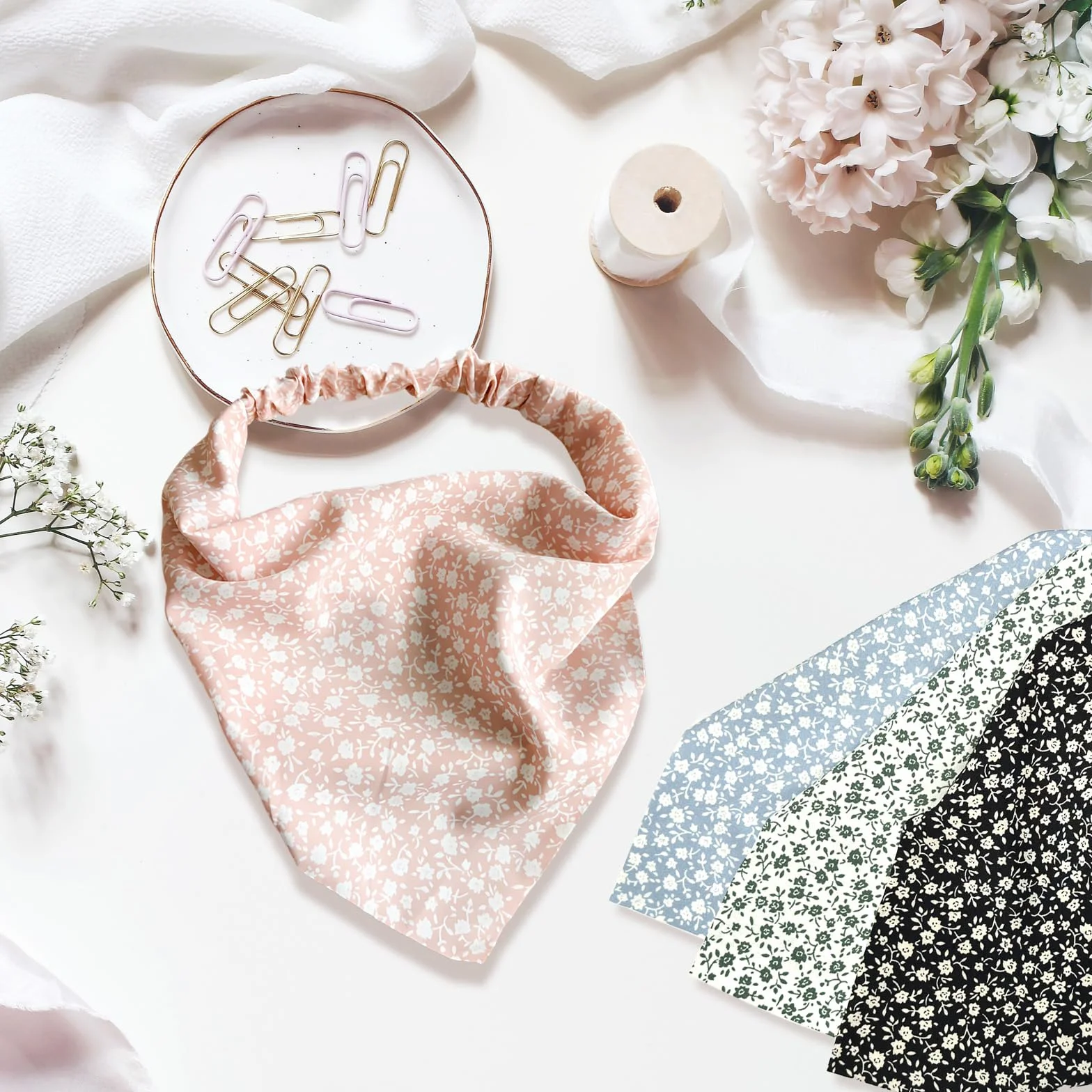 4 Pezzi Fascia Capelli Bandana, Capelli Floreale Fascia Elastica Boho Cerchietto Chiffon Carino Foulard per Donne Ragazze Accessorio