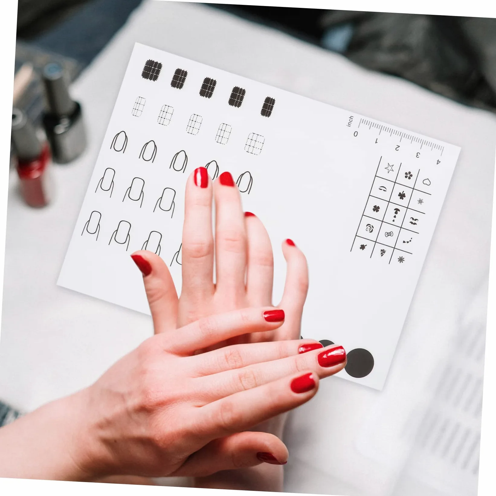 Tappetino per Nail Art 3 Pezzi Lavabile e Pieghevole Bianco in Silicone Griglie Organizzate per Ogni Dito per Esercitazione Nail Art e Stamping