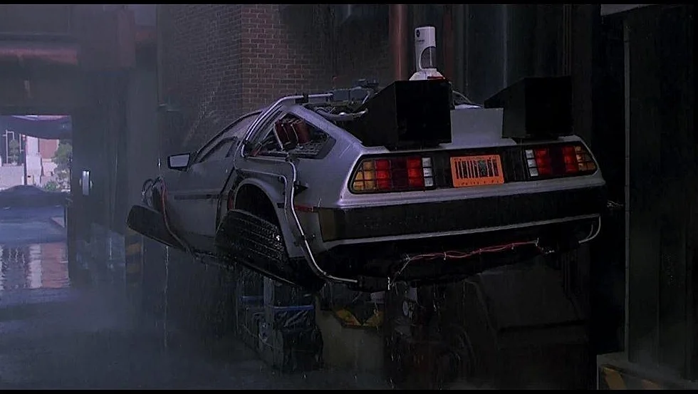 Set di 2 repliche targate in Metallo Delorean Time Machine Outatime PF02