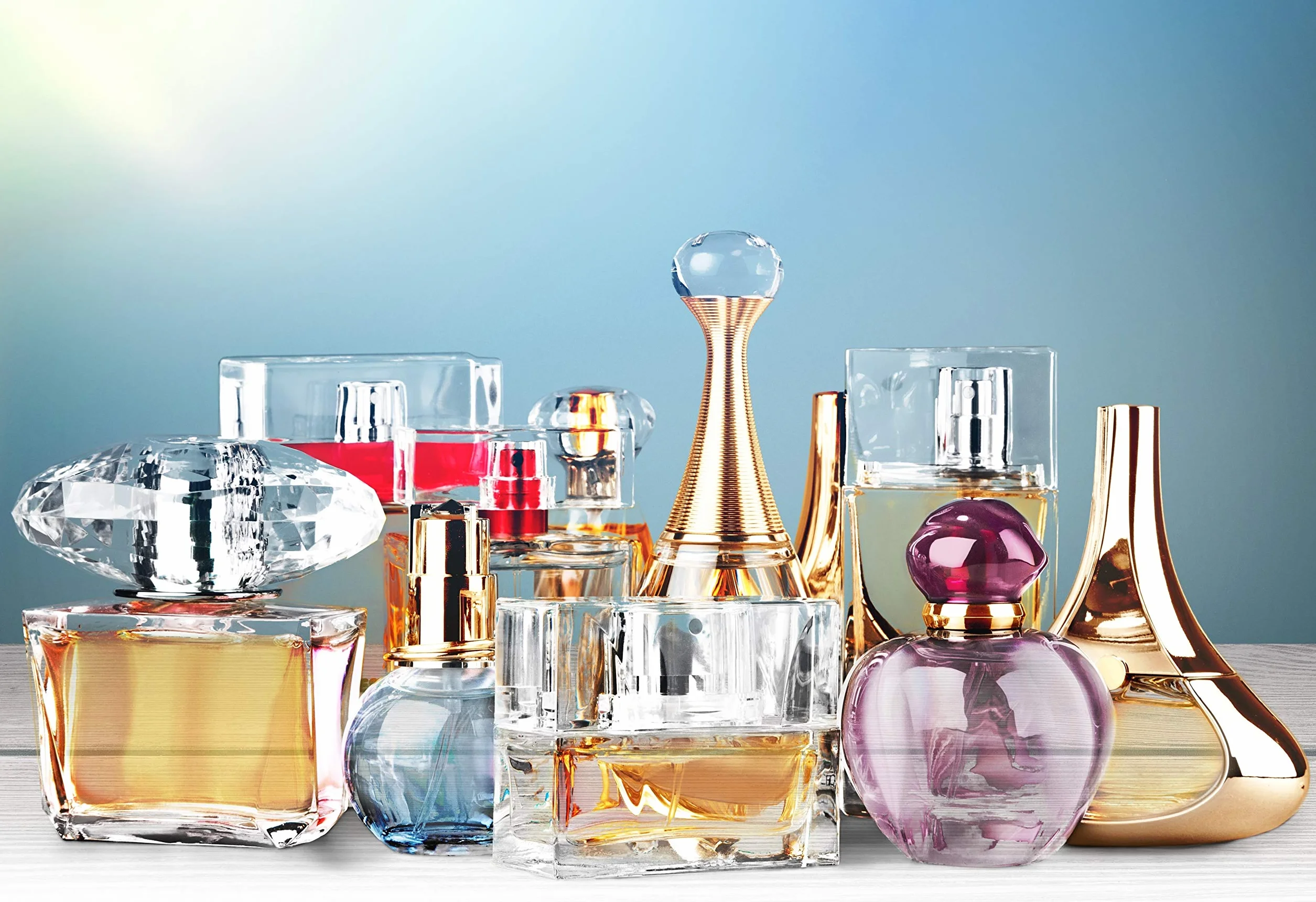 Sevara Set di profumi con 16 fragranze esotiche da 3 ml, ideale come regalo di San Valentino per fidanzata, moglie, idea regalo per la mamma