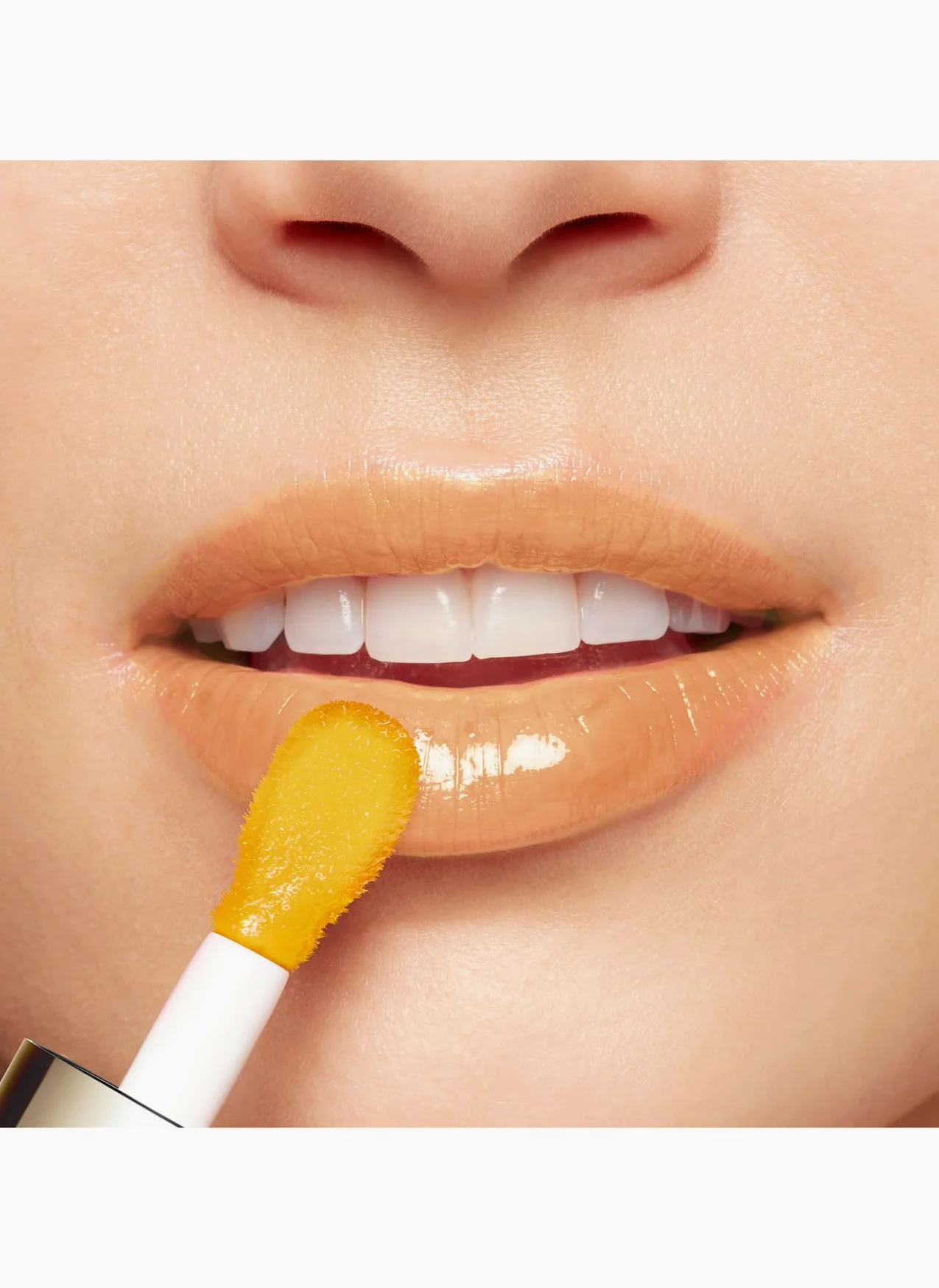 Clarins Lip Comfort Oil_ 21 Joyful Yellow