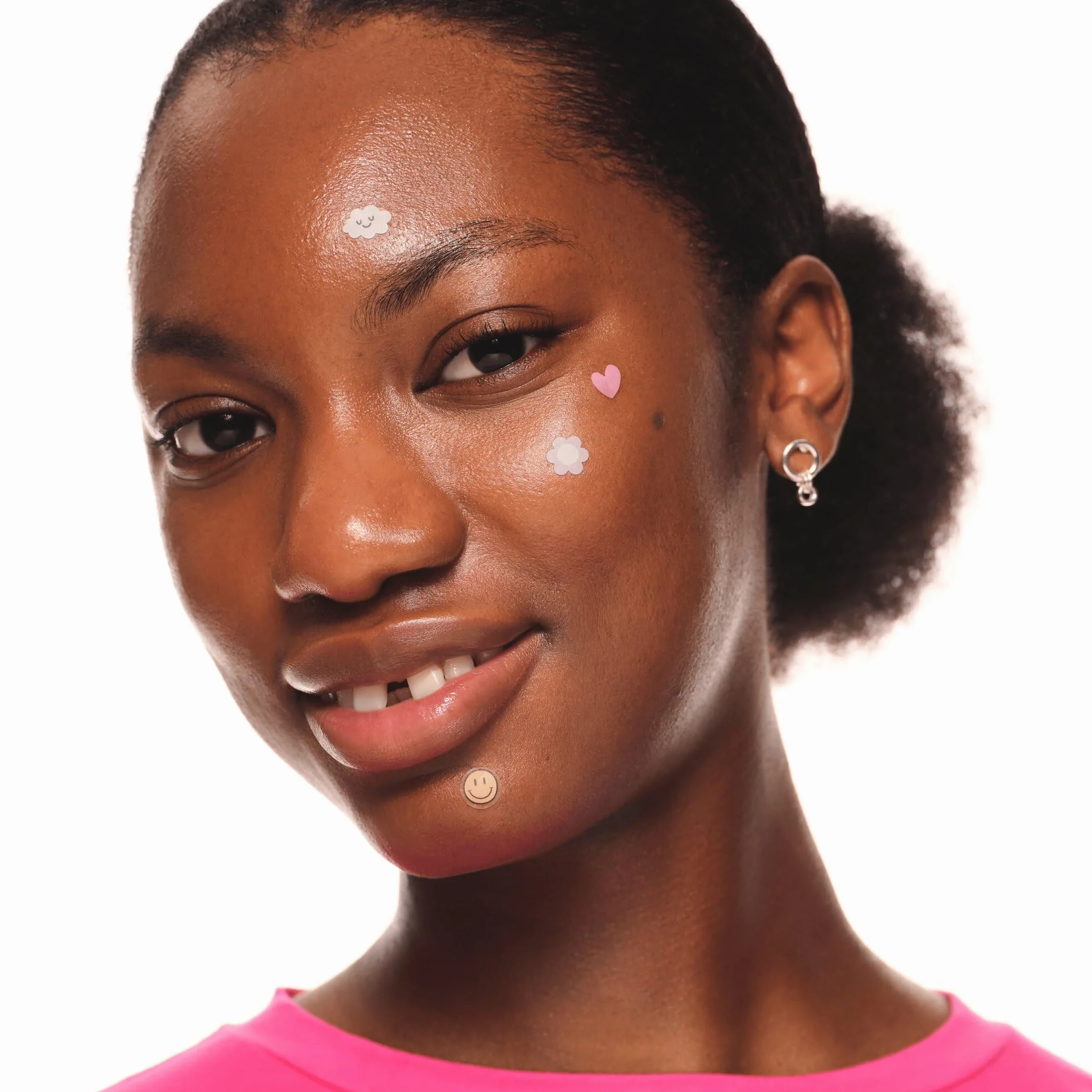 essence TOPPE IMPERMEABILI a squadre spot, anti-macchie, curativo, coprenza, lenitivo (32pcs)