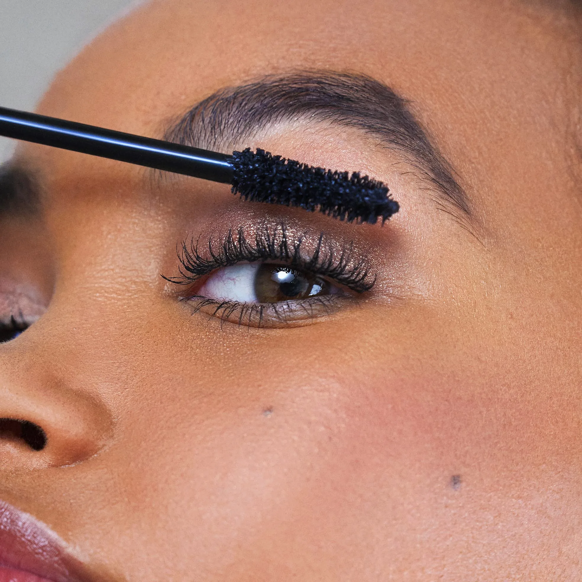 3INA MAKEUP - The Color Pen Eyeliner 575 + The 24h Level Up Mascara 900 + The 24h Pen Eyeliner 900 - Eyeliner Marrone Lunga Durata - Mascara Nero Ciglia Lunghe - Eyeliner Nero - Vegan - Cruelty Free