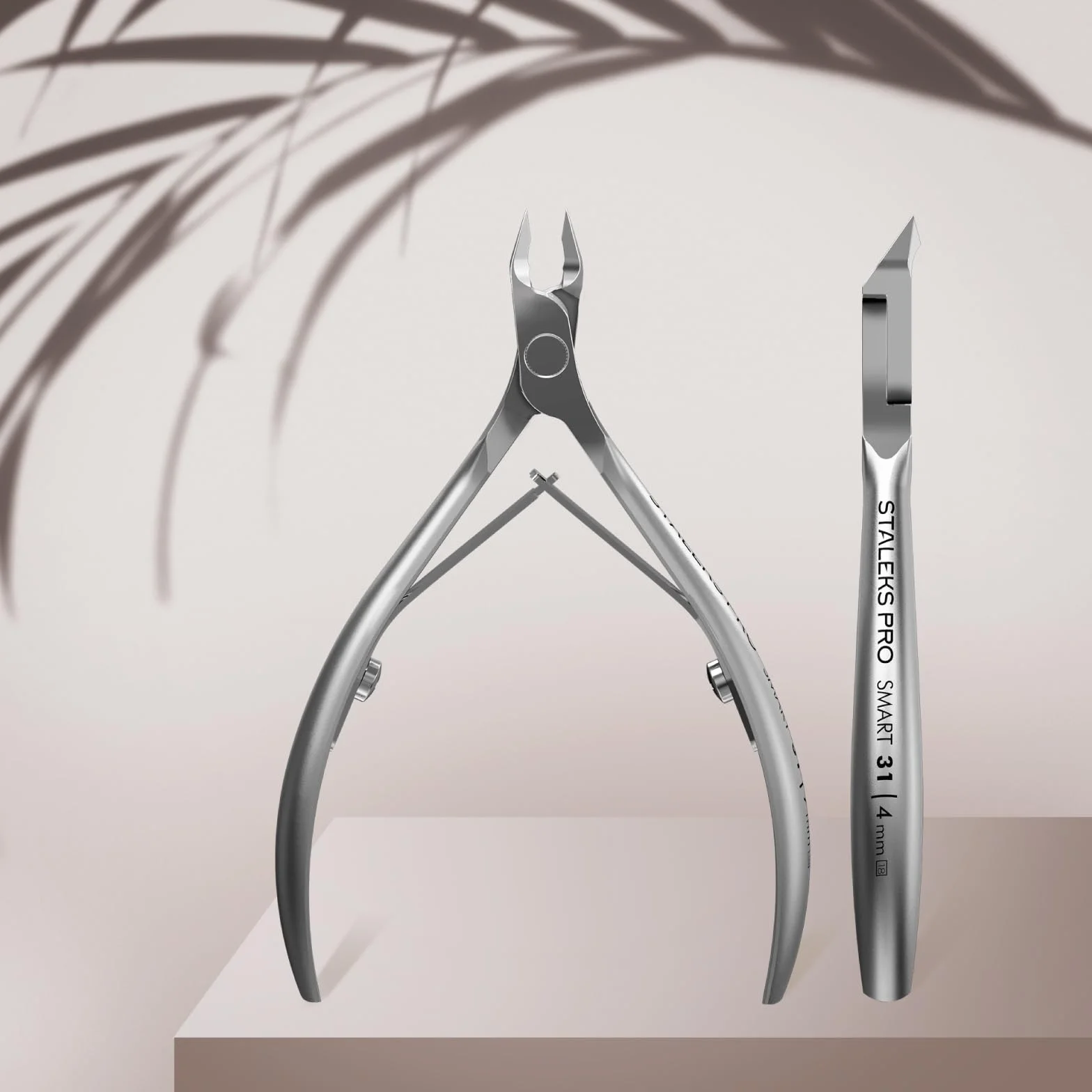 STALEKS Pro Tronchesina Professionale per Pelle Cuticole Lama 4mm Smart 31 NS-31-4