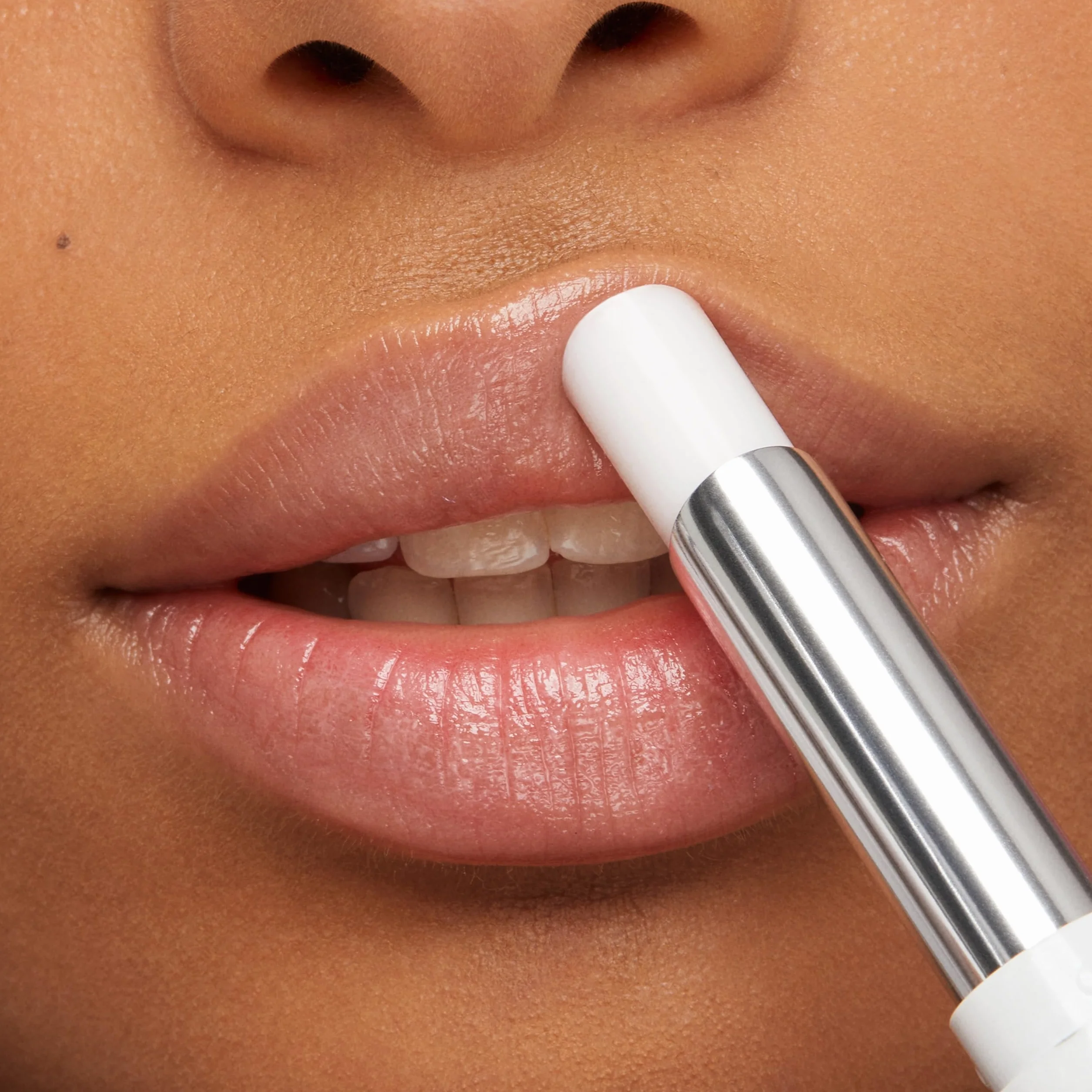KIKO Milano Lip Volume Stylo 02 Balsamo Labbra Idratante Effetto Volumizzante