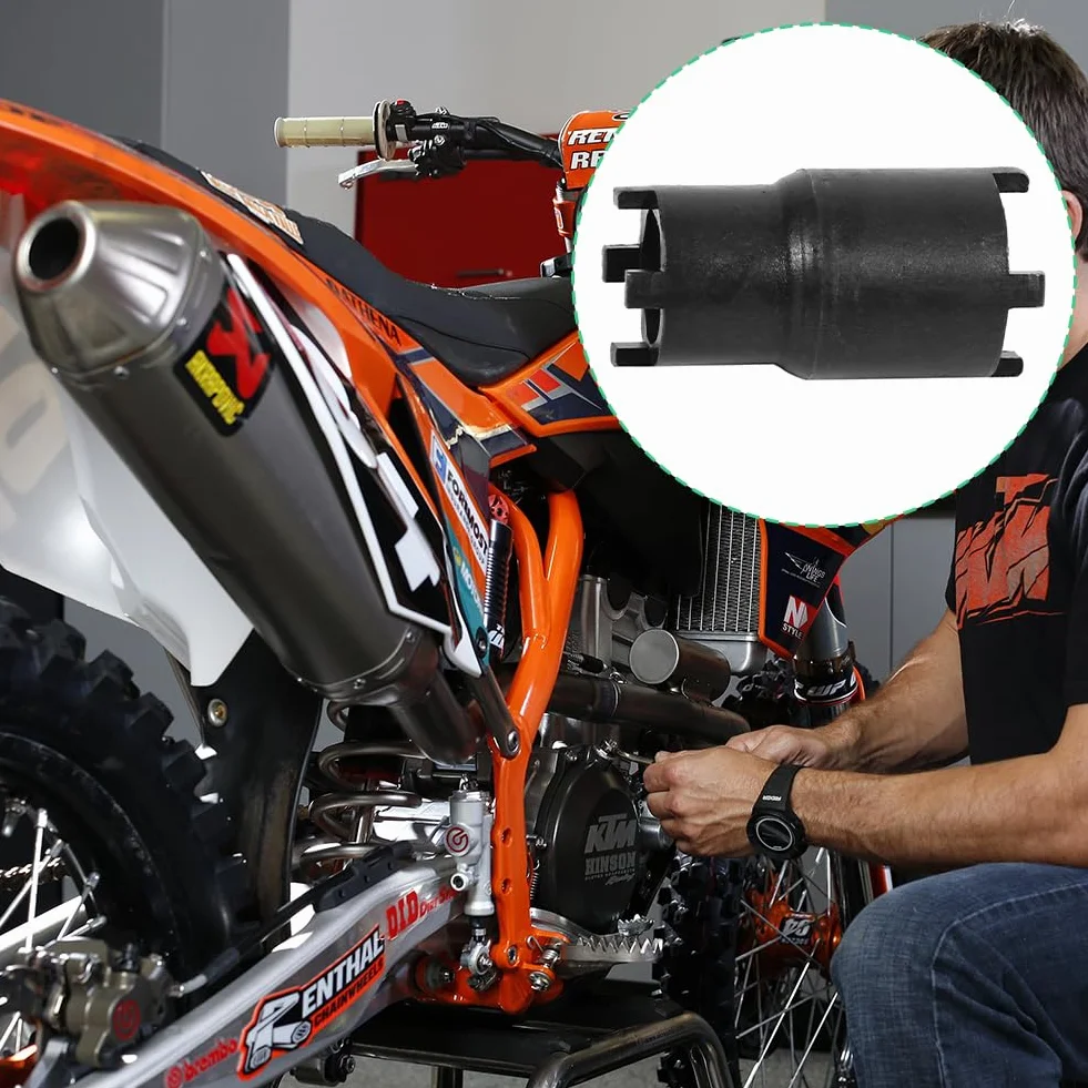 Tiiyee Chiave Per Controdado Frizione, Dado di Bloccaggio da 20-24 mm Bussola Spinner Olio Strumento Inglese Acciaio Rimozione Doppia Testa Quattro Artigli Nero CRF 600RR 450R 250L