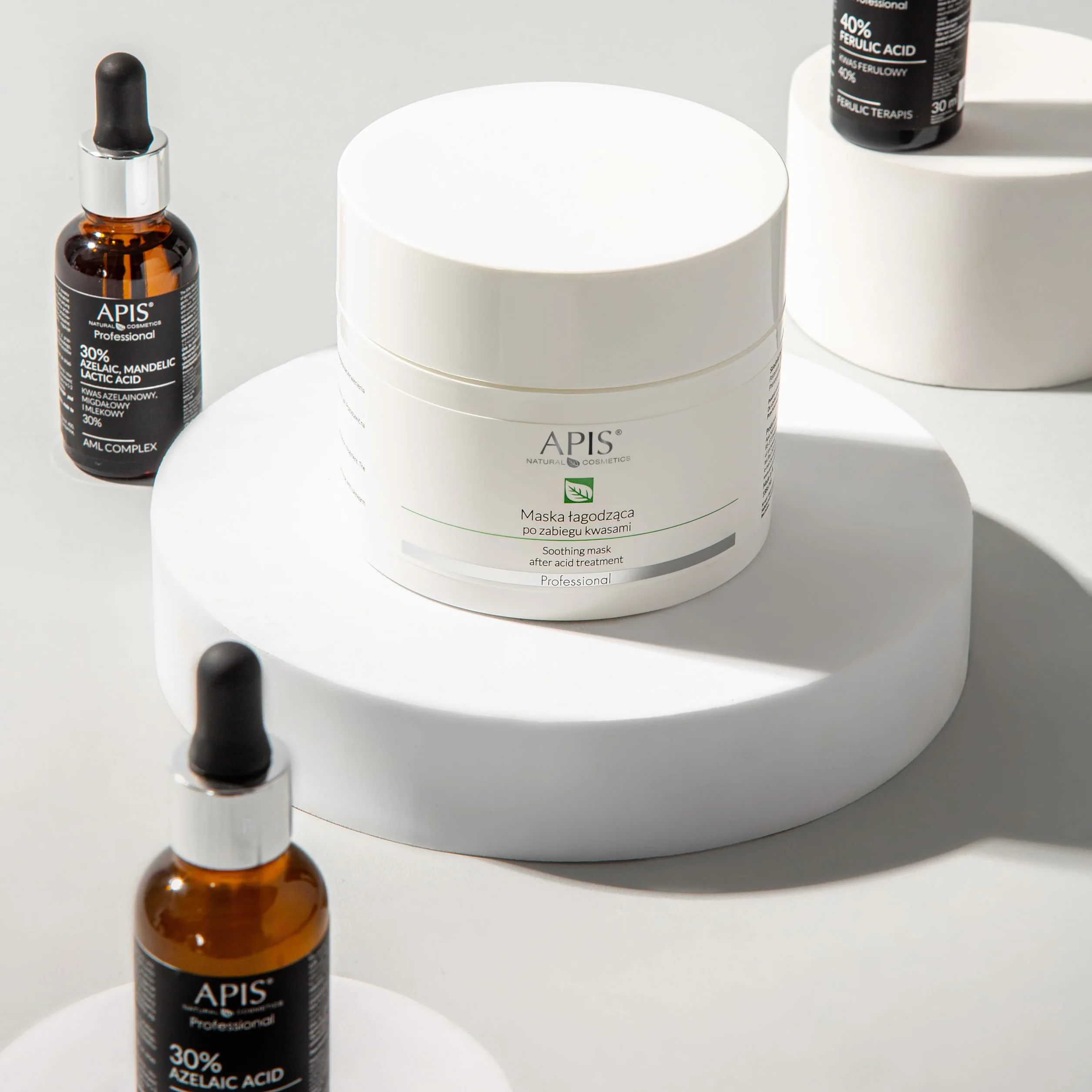 Apis AZELAIC TERAPIS Acido azelaico 30% - 30 ml - Antibatterico, antinfiammatorio, aiuta a ridurre la desquamazione, rigenerante, riduce l’iperpigmentazione, per pelle a tendenza acneica